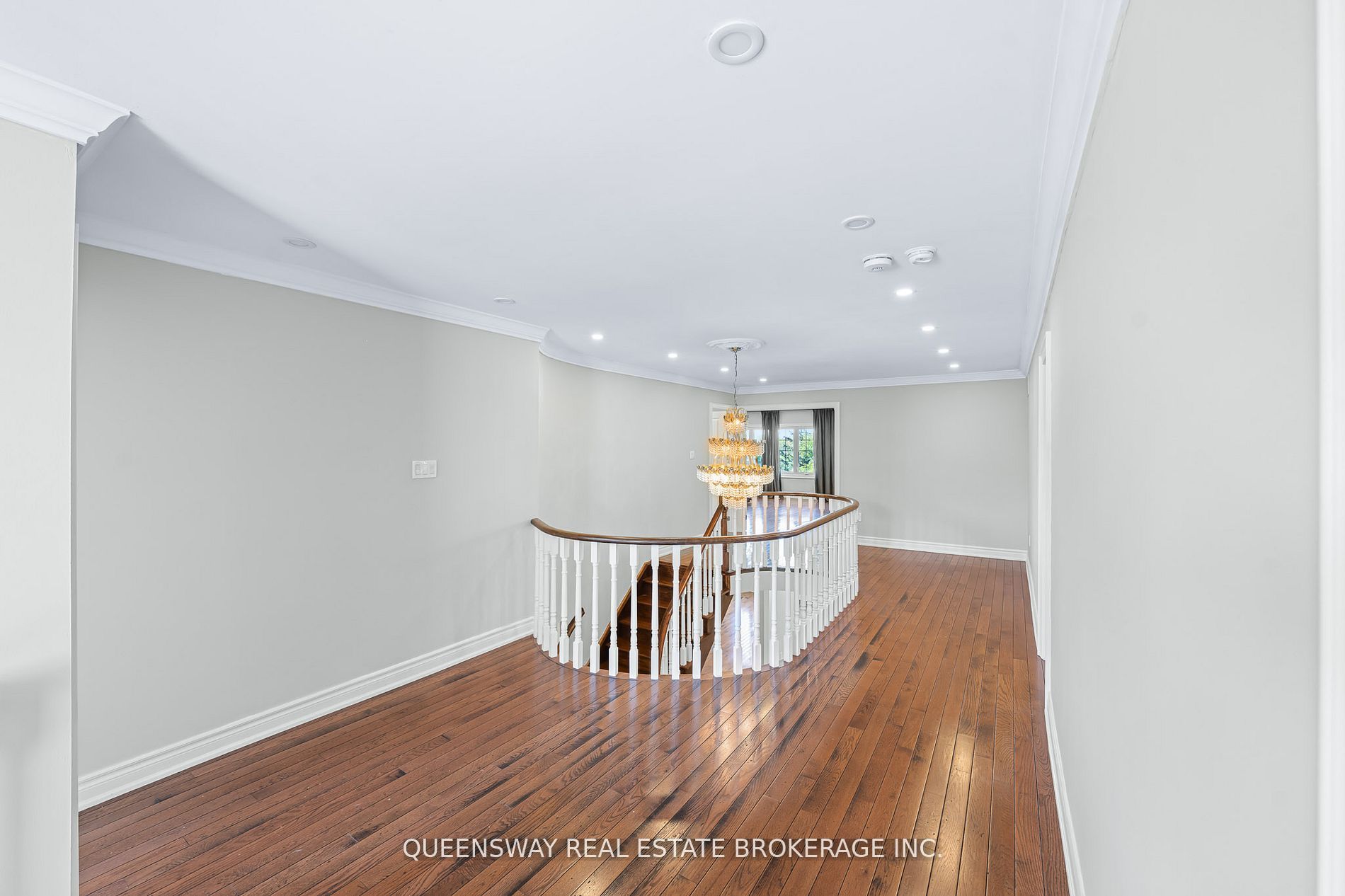 619 Culler Mews Property Photo 27