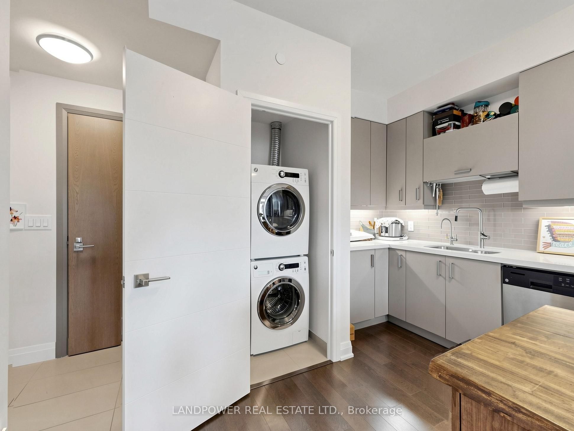 18 Uptown Drive 120 Property Photo 27