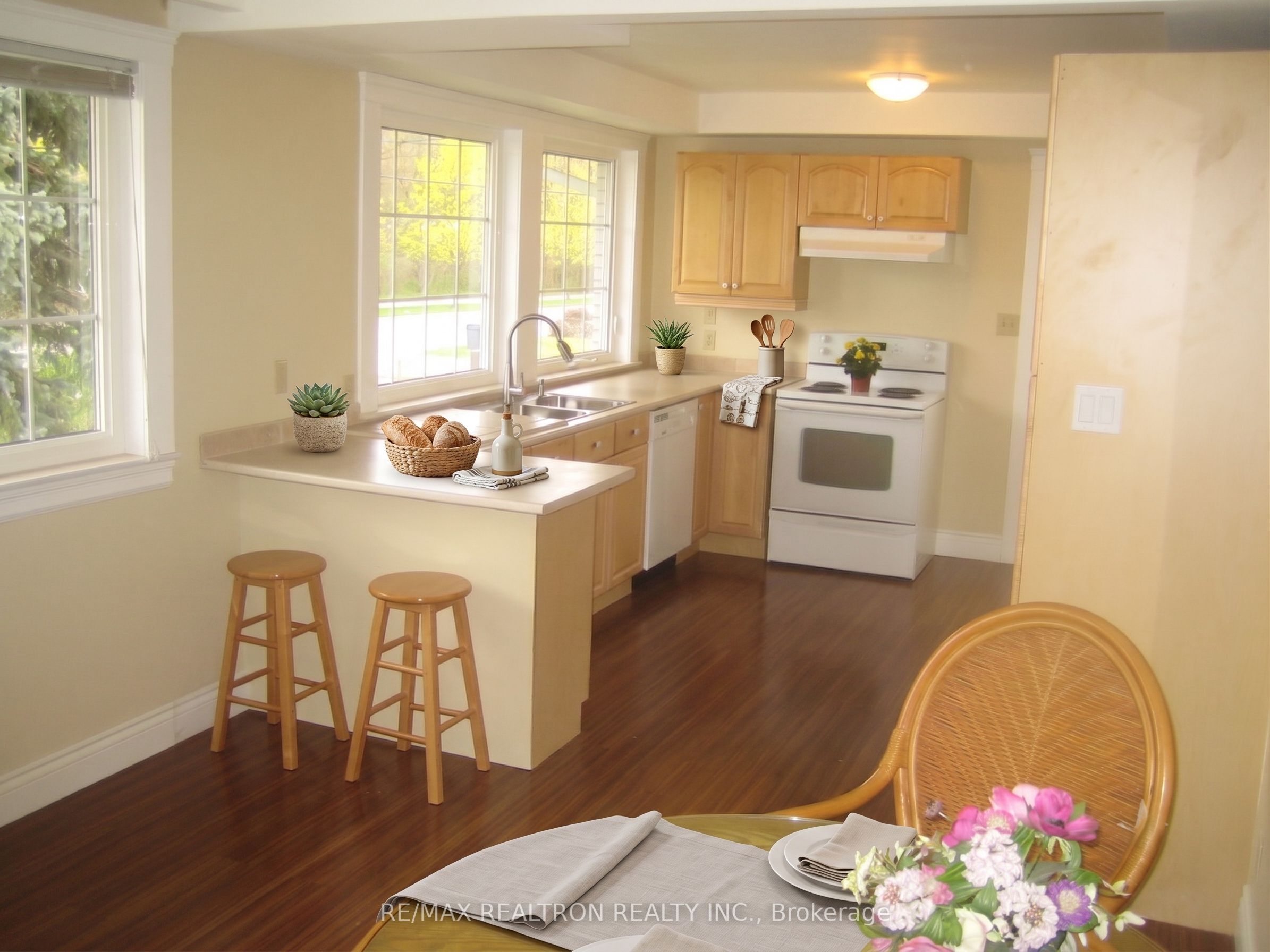 166 Weldrick Road Property Photo 4