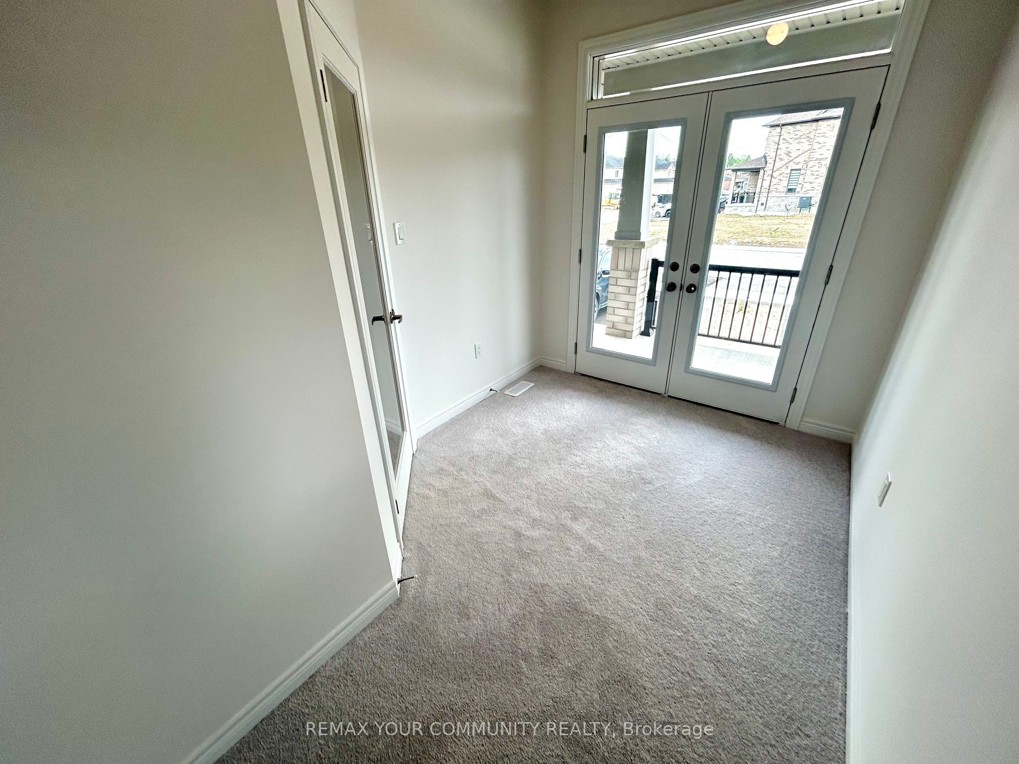 24 Baycroft Boulevard Property Photo 28