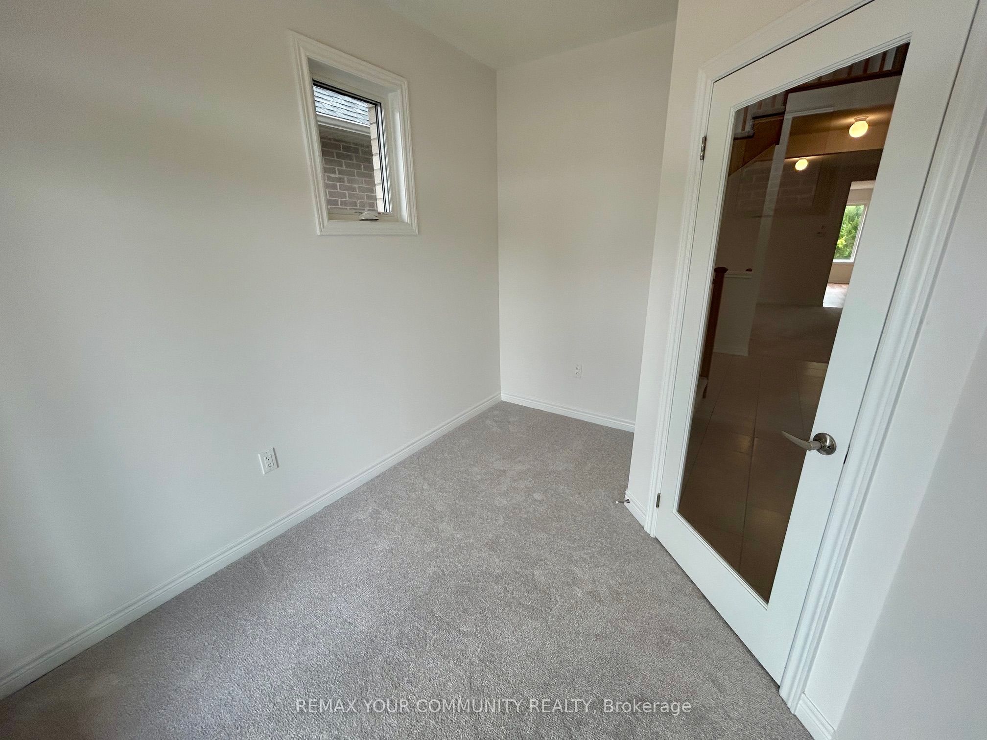 24 Baycroft Boulevard Property Photo 30