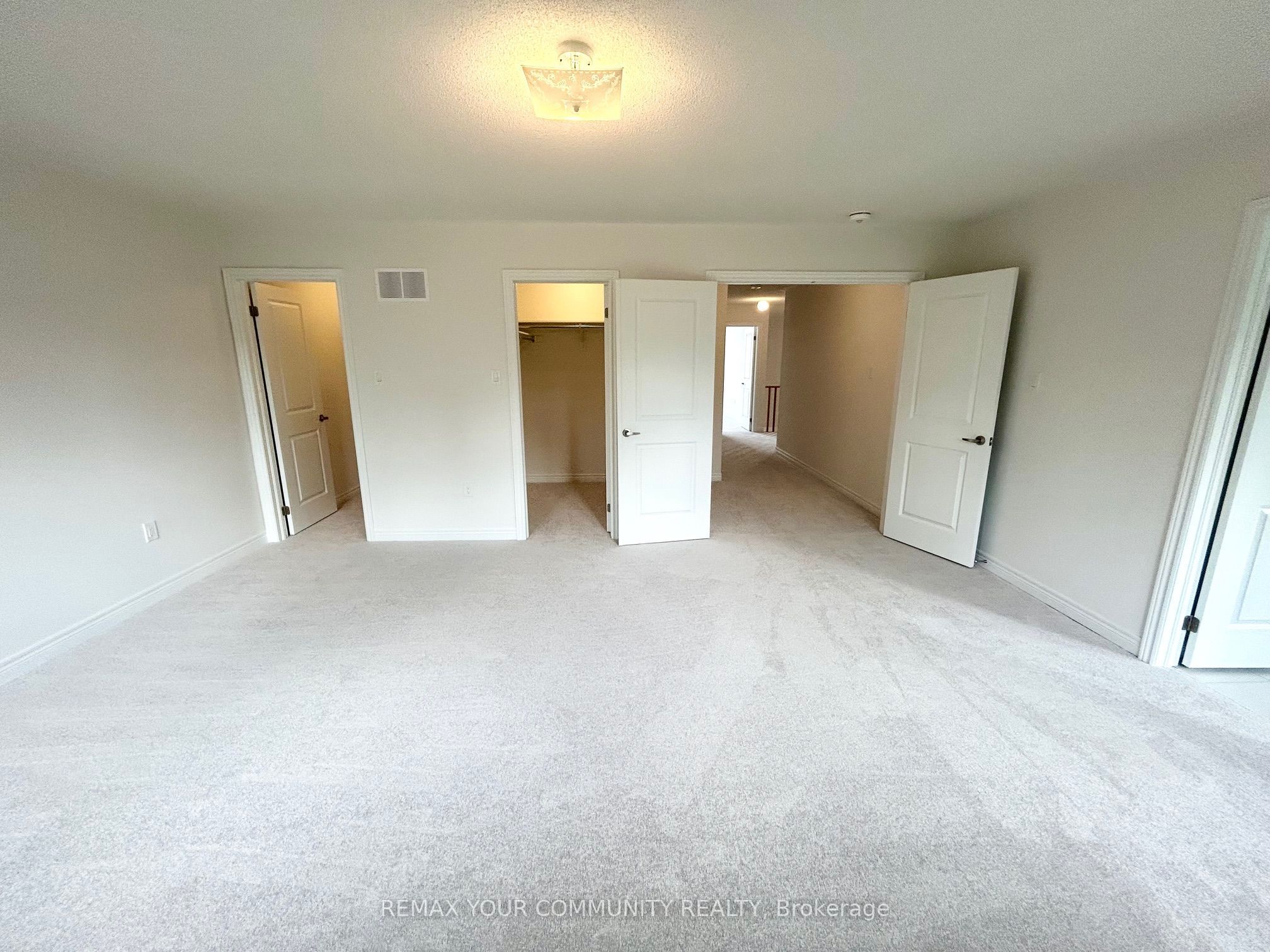 24 Baycroft Boulevard Property Photo 36