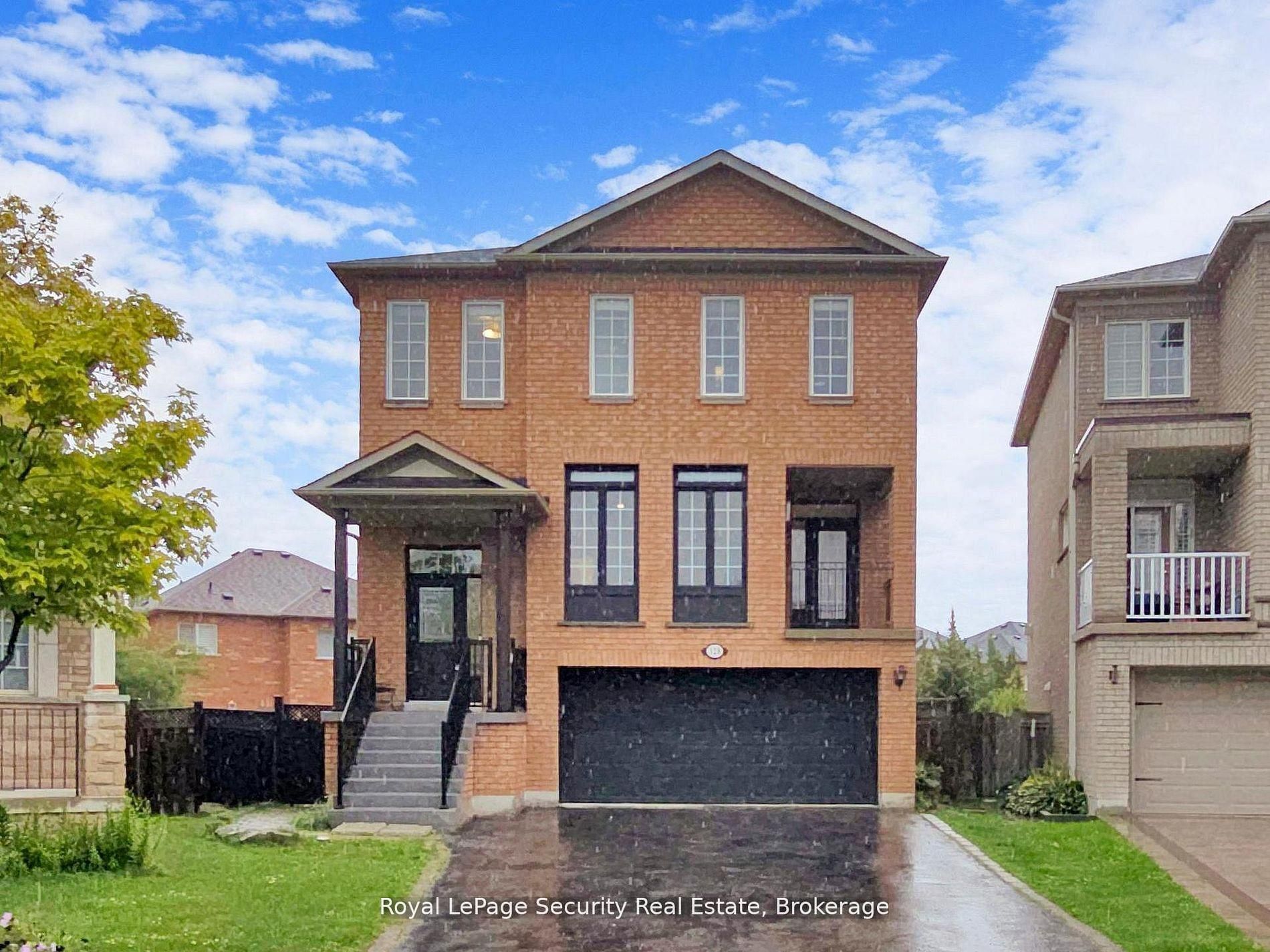128 Daiseyfield Crescent Property Photo 1