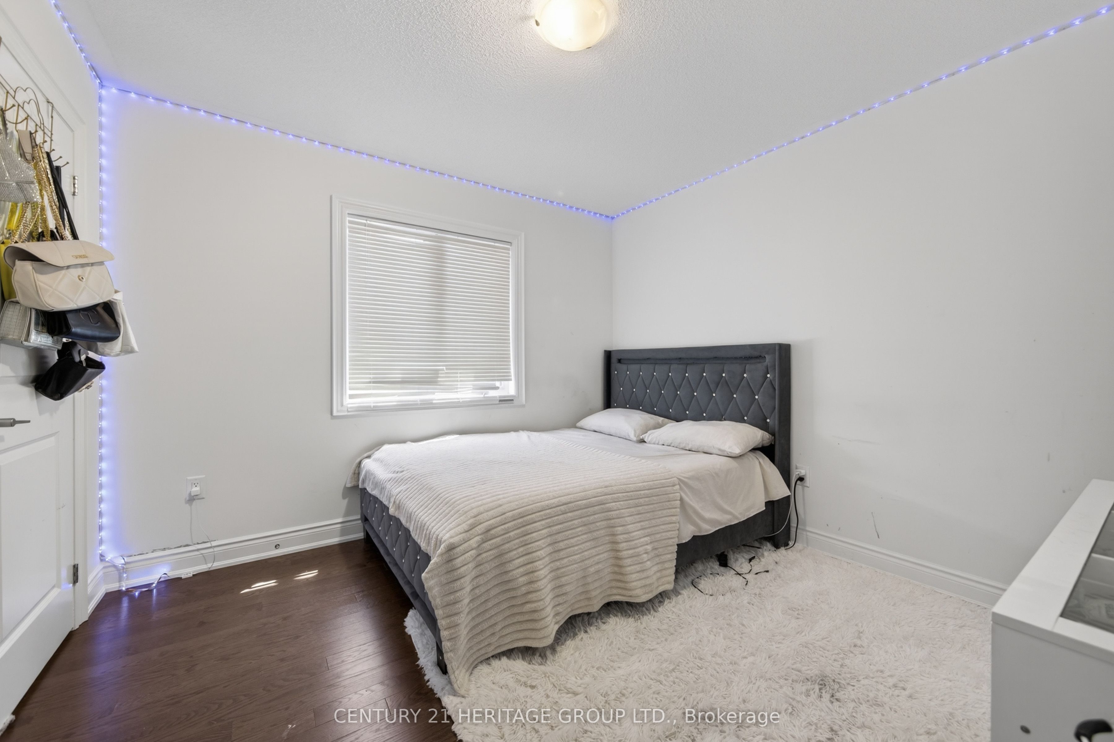 77 Montrose Boulevard Property Photo 21
