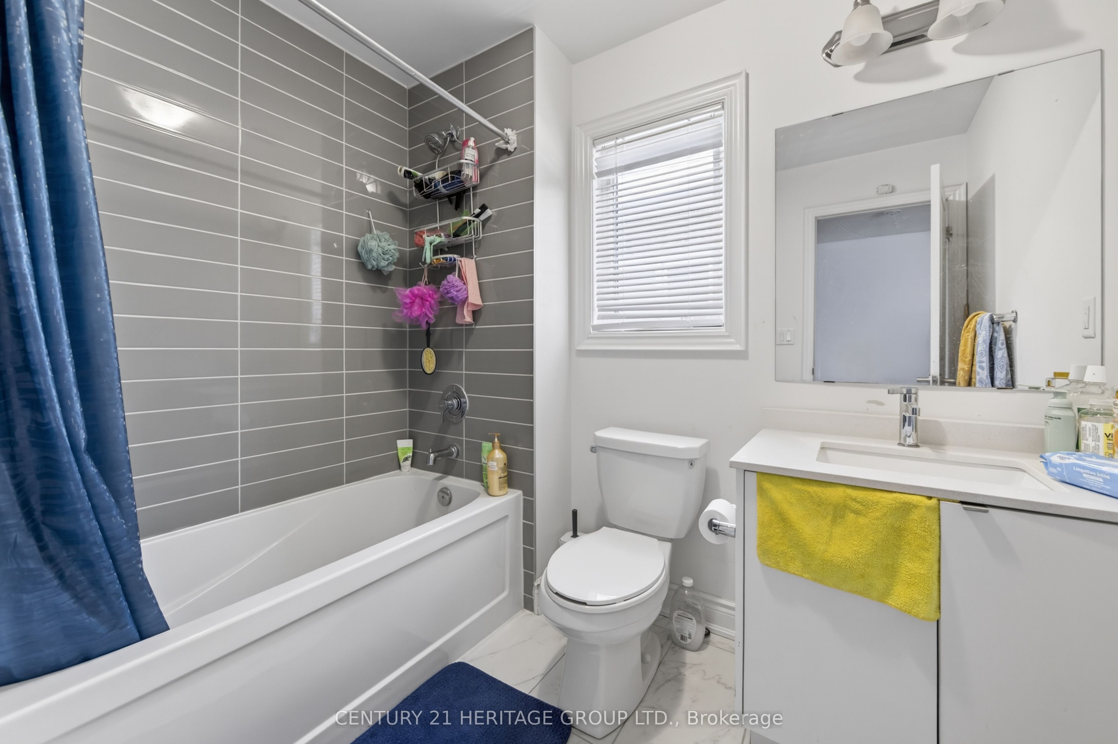 77 Montrose Boulevard Property Photo 25