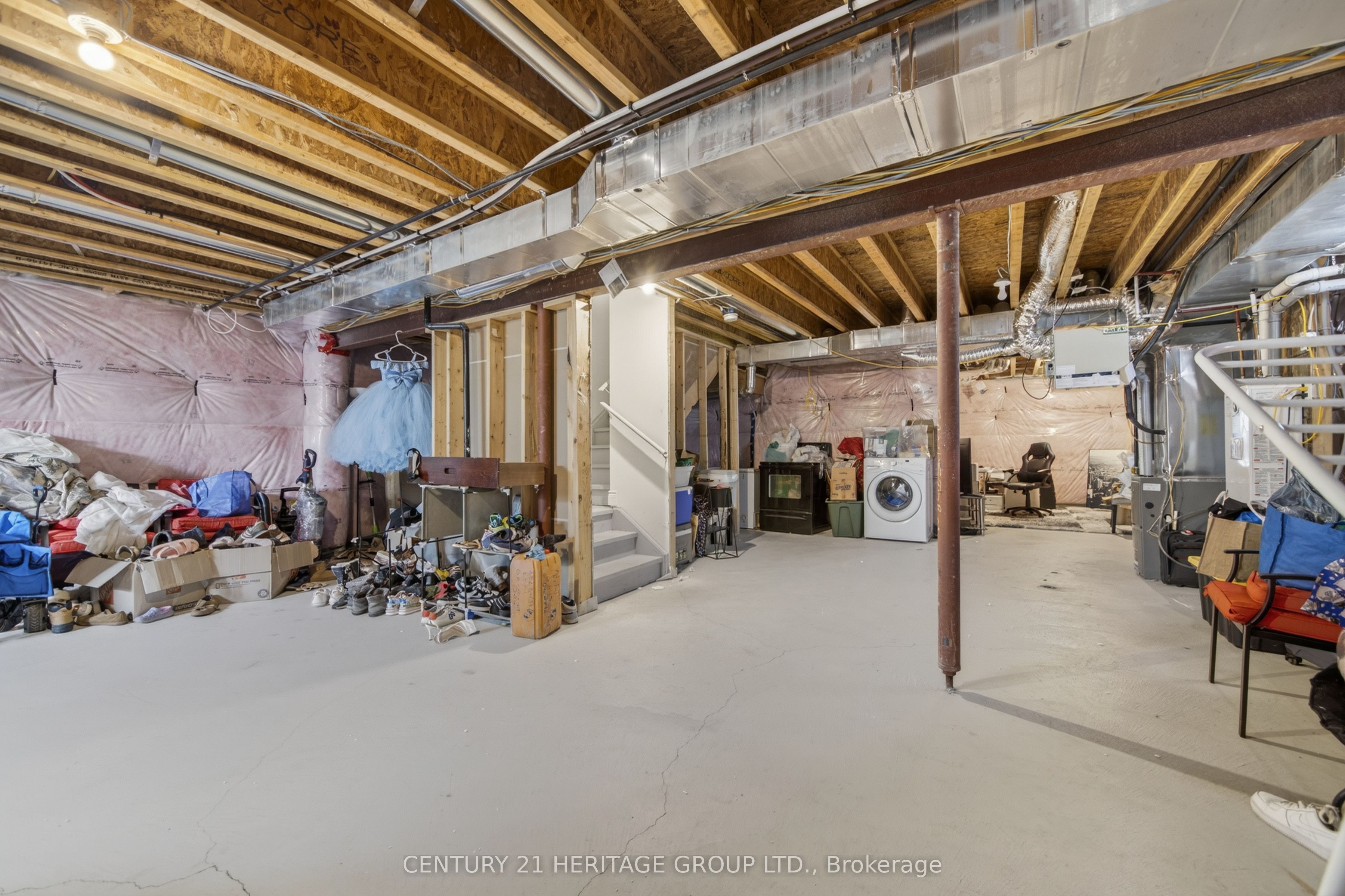 77 Montrose Boulevard Property Photo 27