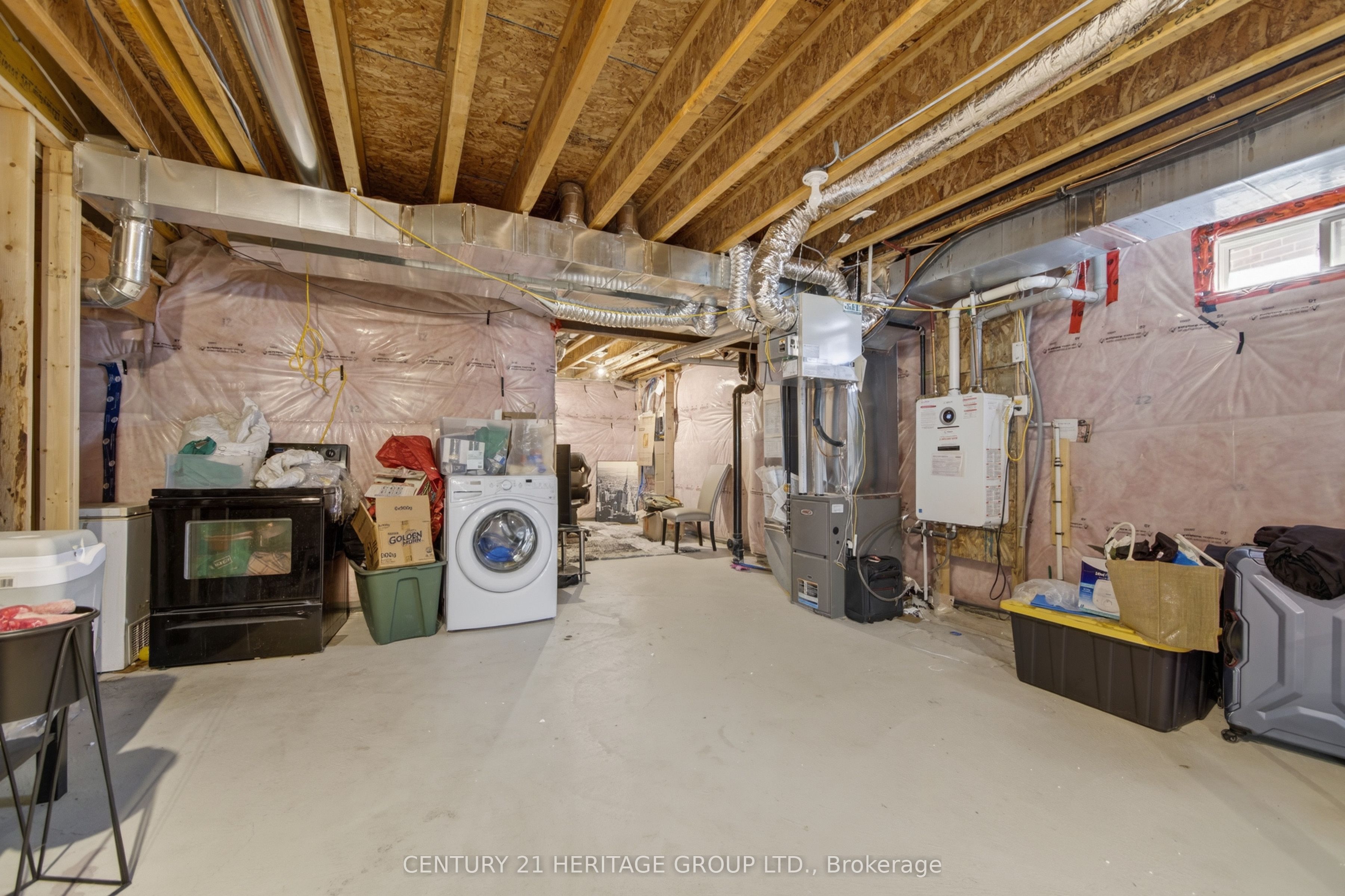 77 Montrose Boulevard Property Photo 28