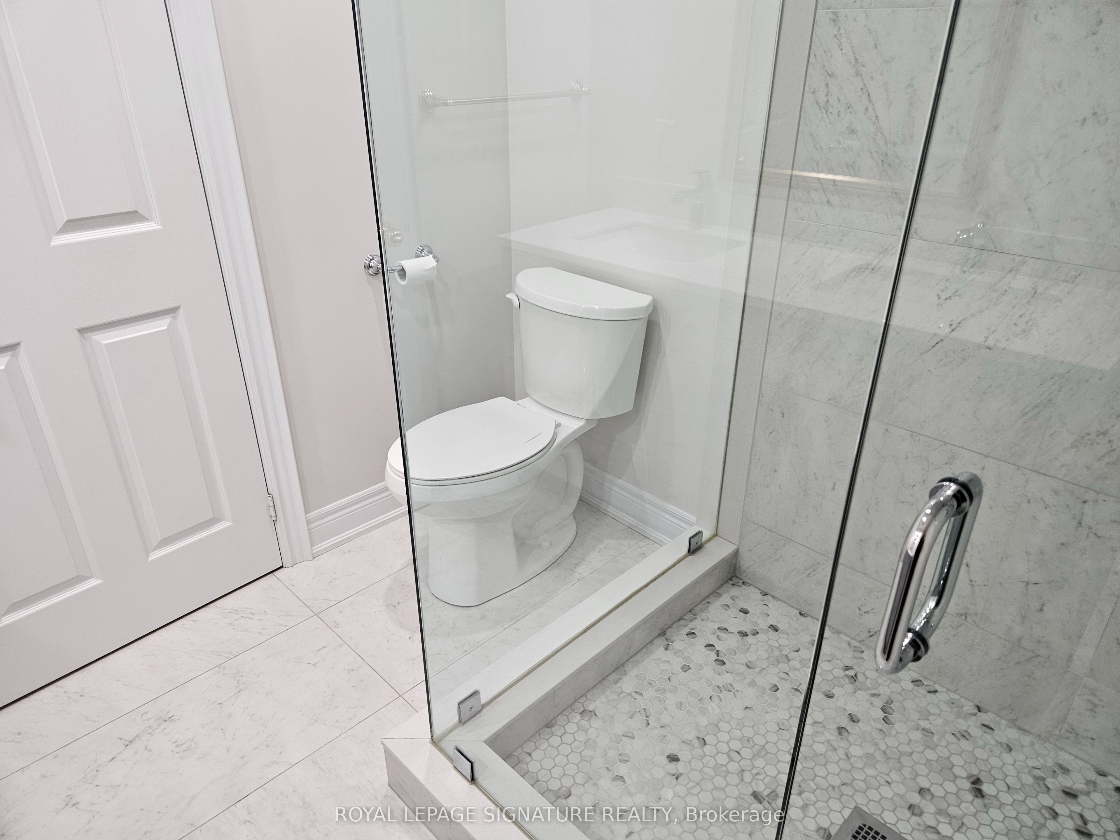 30 Craigleith Crescent Lower Property Photo 12