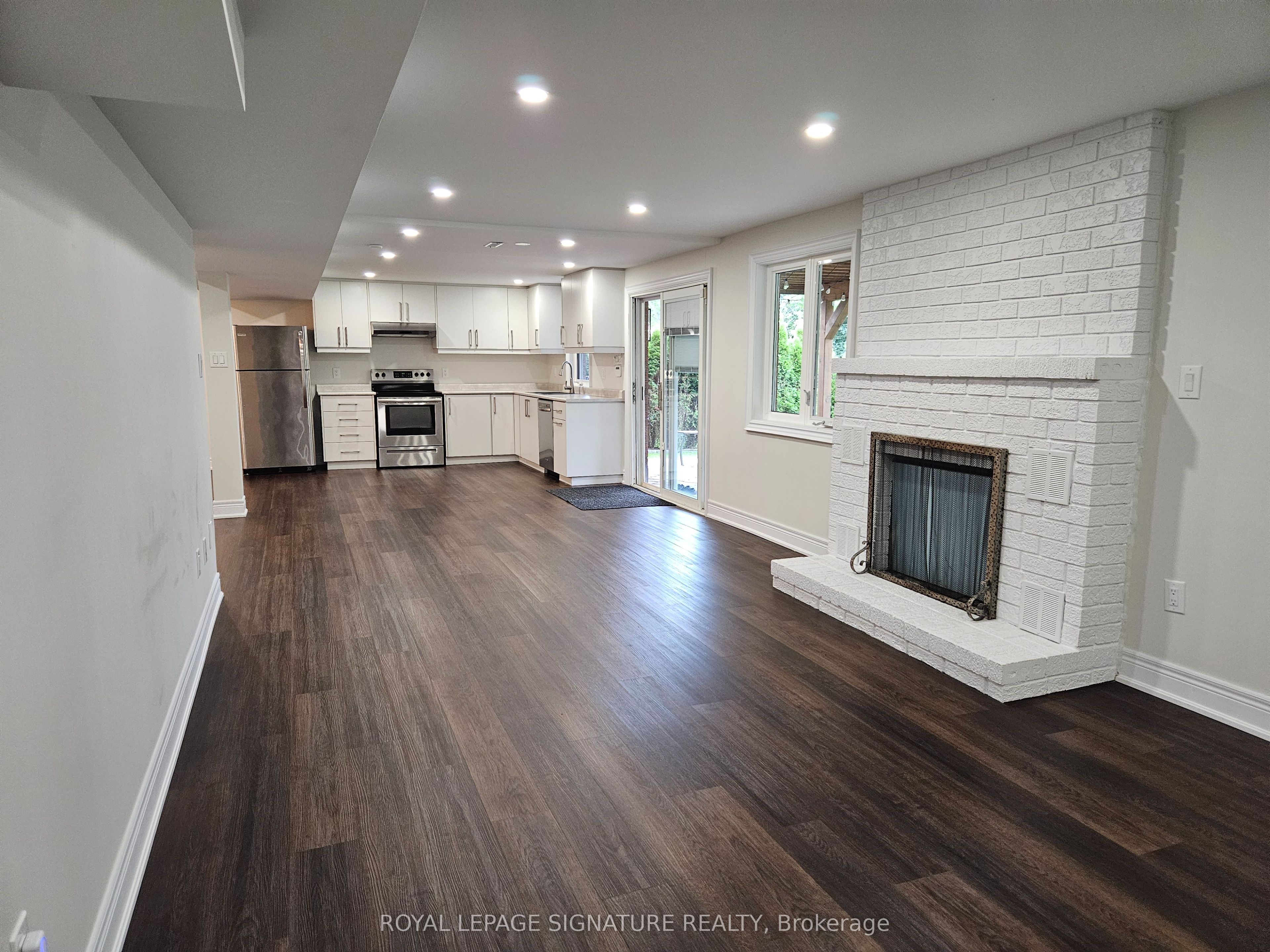 30 Craigleith Crescent Lower Property Photo 22