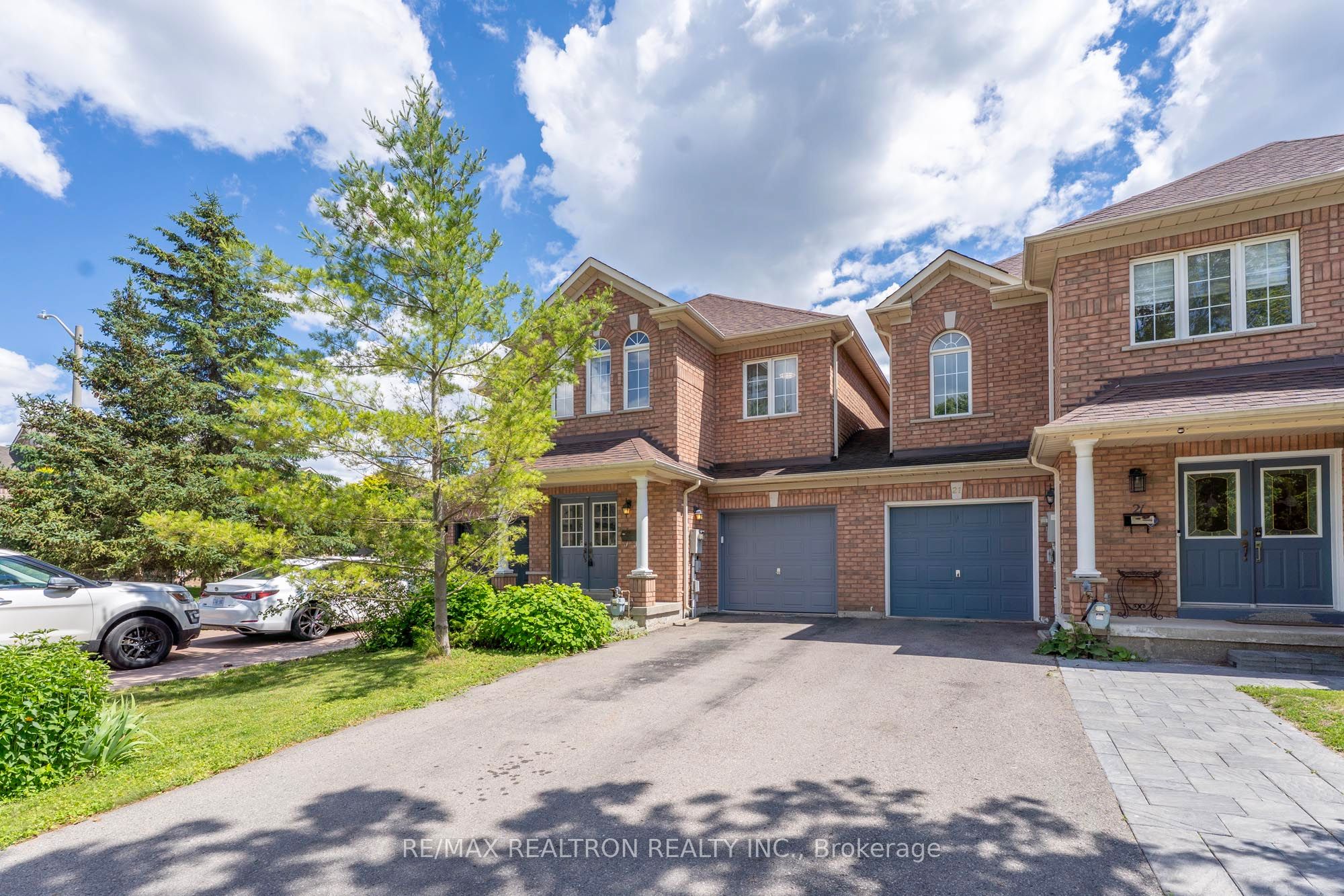 19 Naughton Drive Property Photo 1