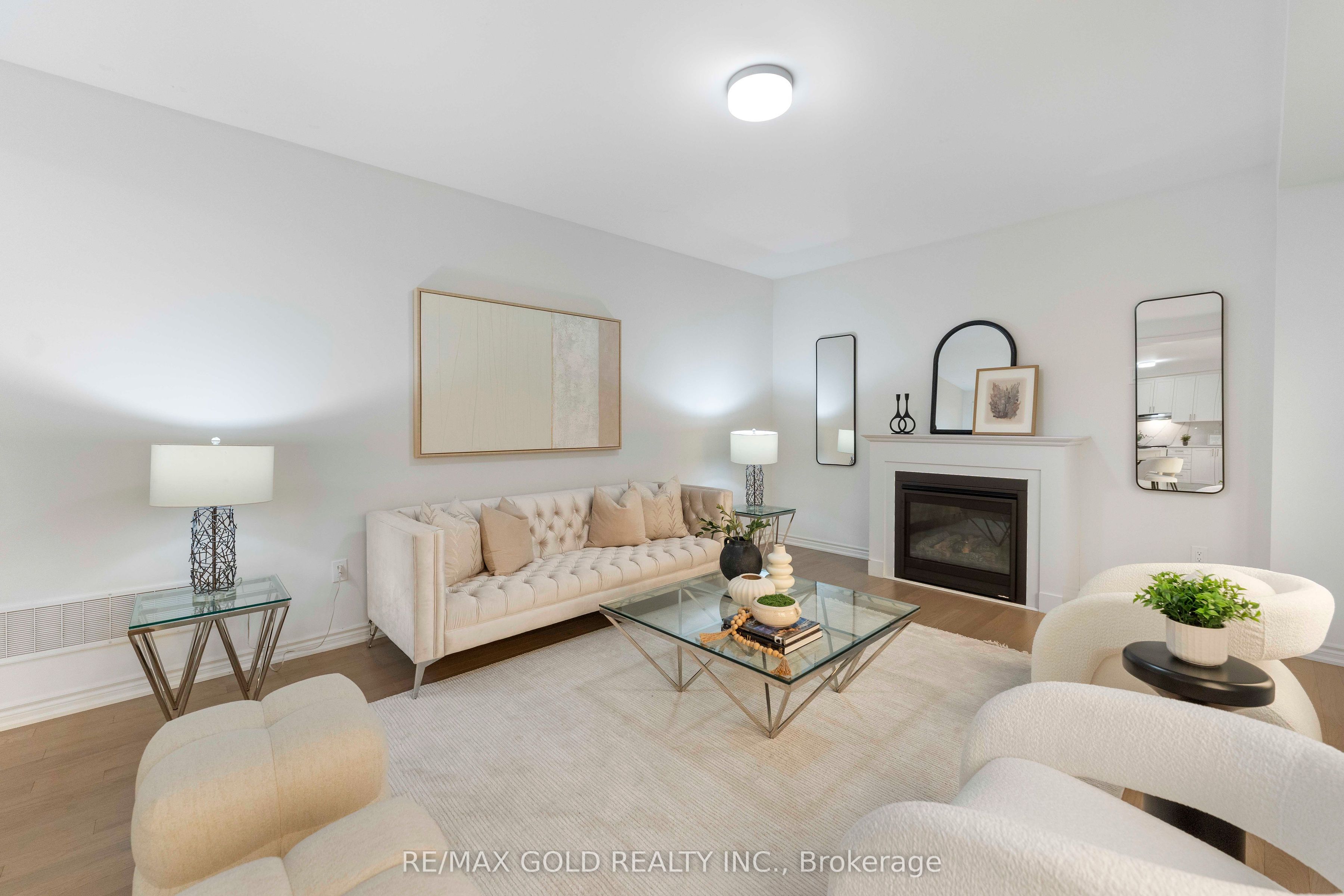 9 Sandhill Crescent Property Photo 13