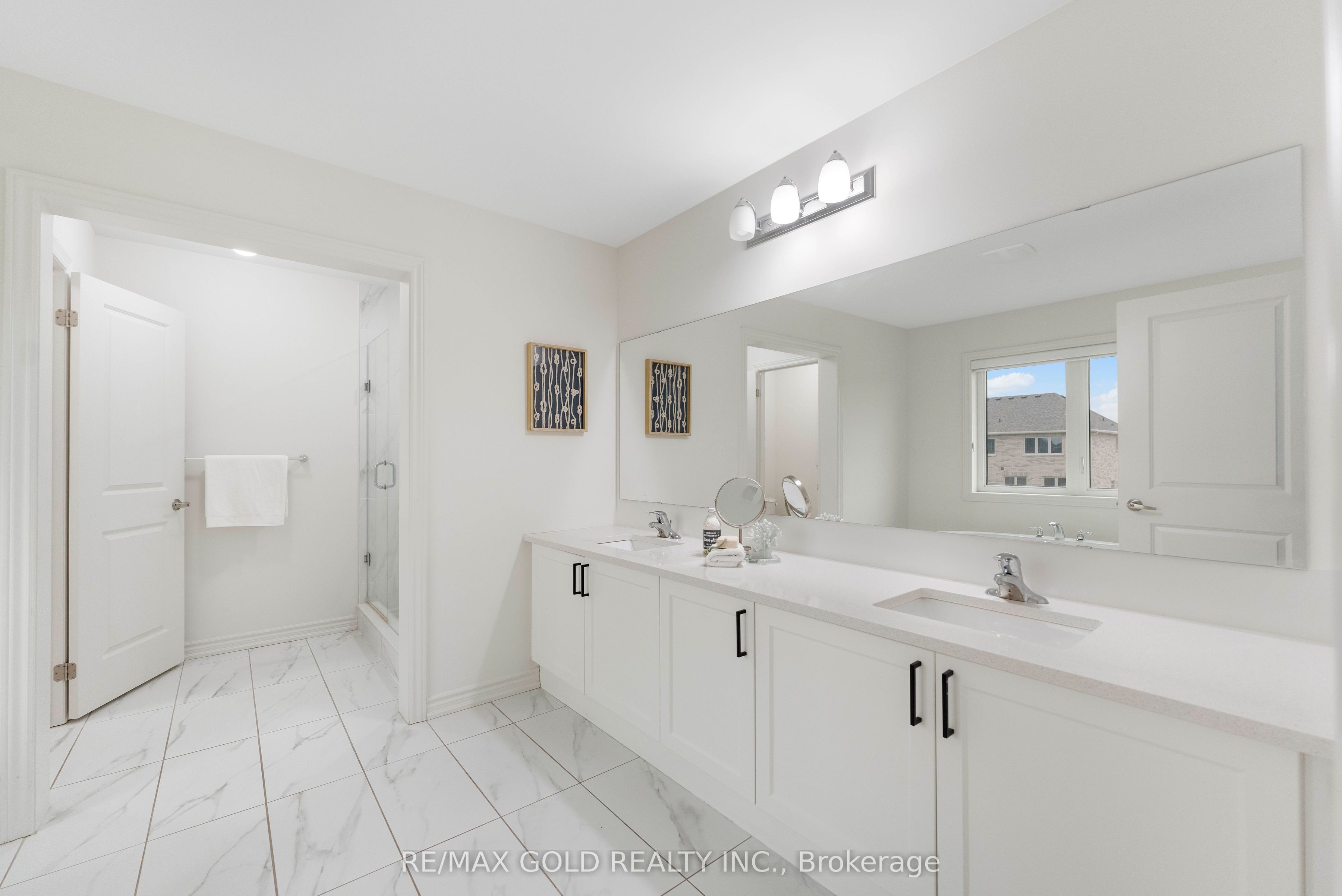 9 Sandhill Crescent Property Photo 26