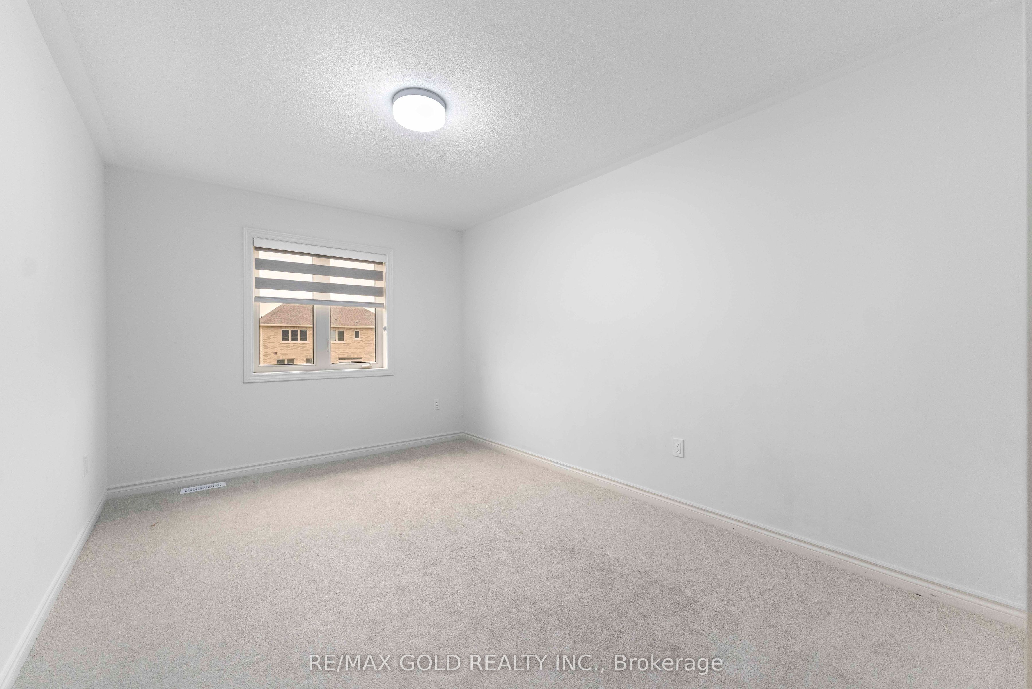 9 Sandhill Crescent Property Photo 34