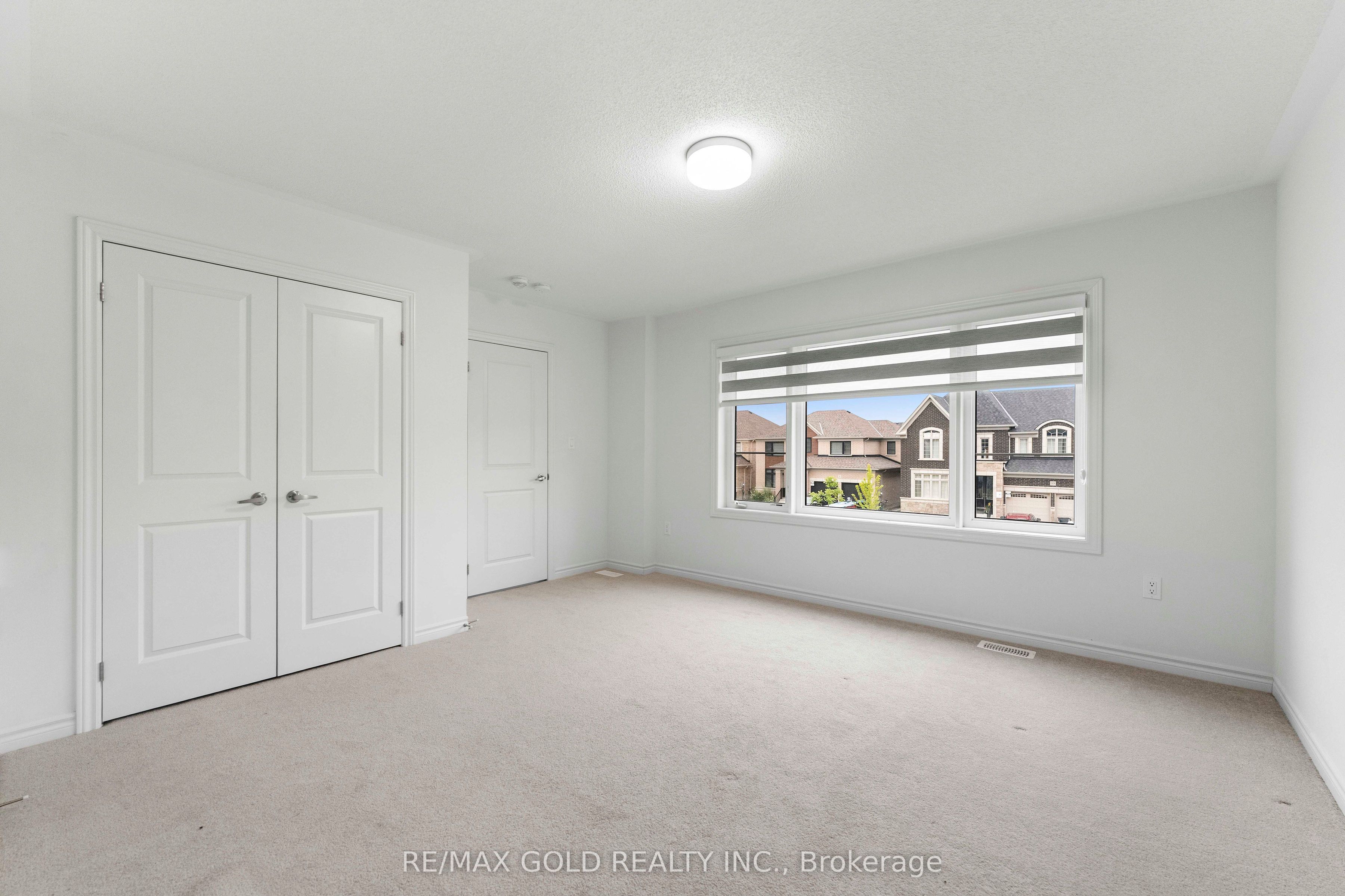 9 Sandhill Crescent Property Photo 40