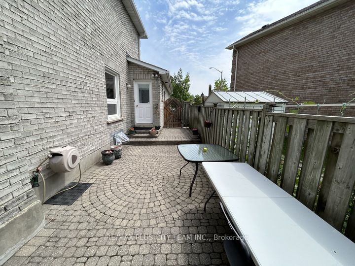 45 Jimston Drive Bsmt Property Photo 18