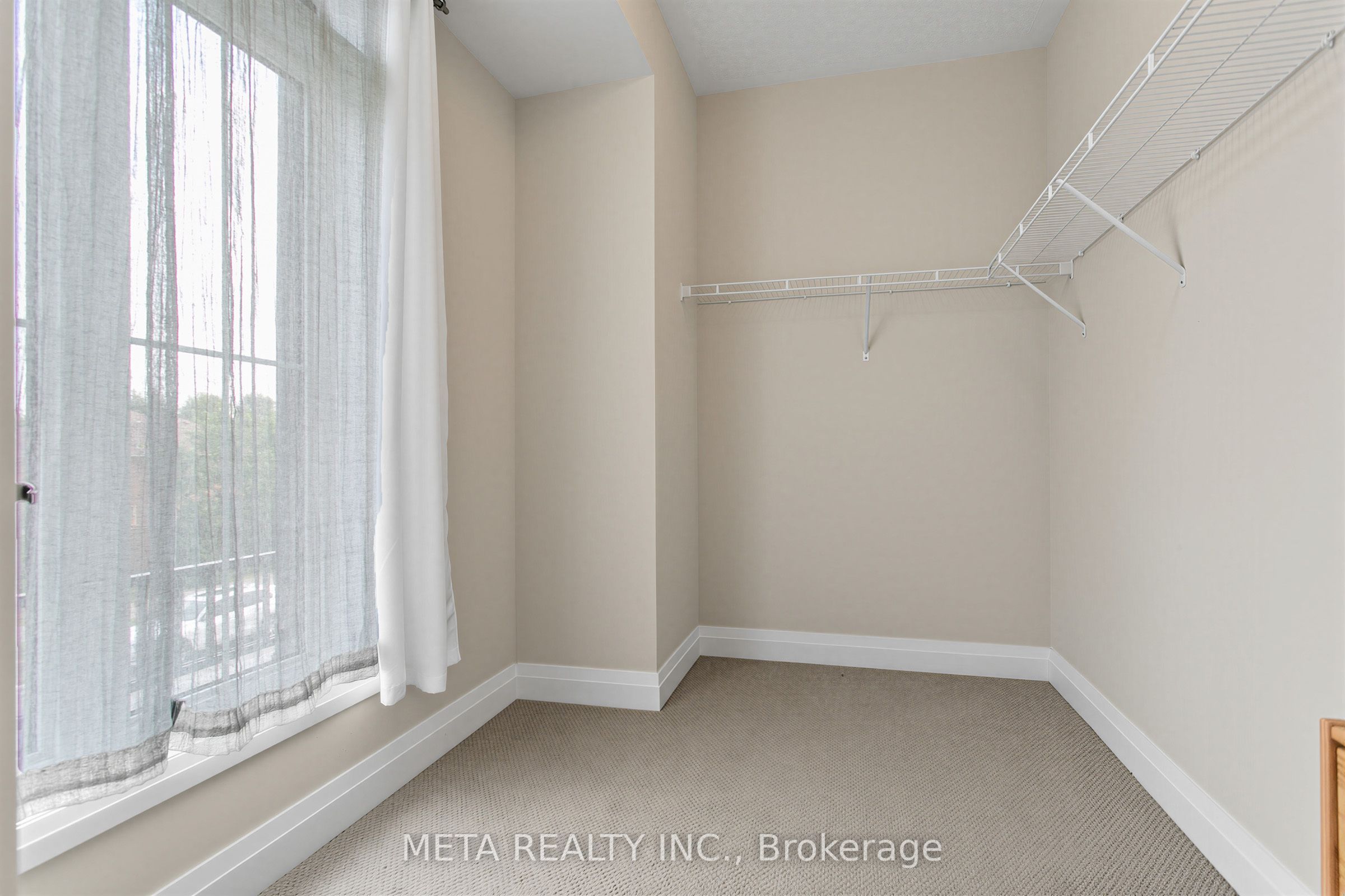 56 Klees Crescent Property Photo 37