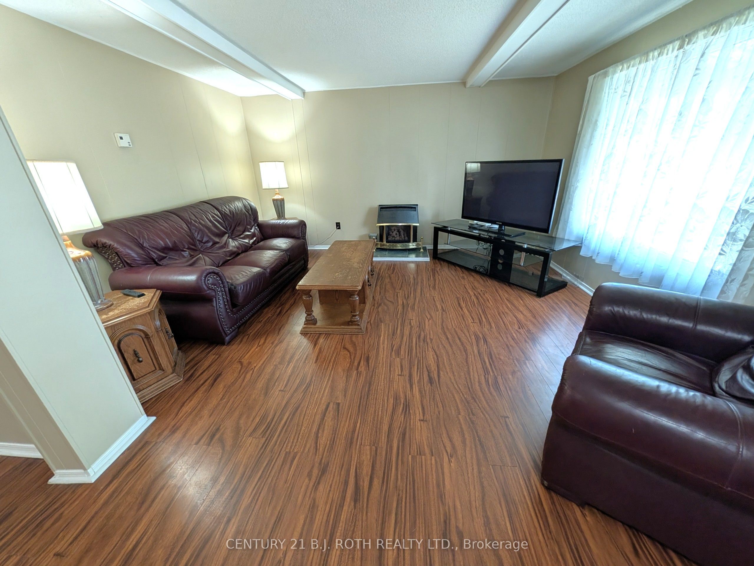 66 Linden Lane Property Photo 8