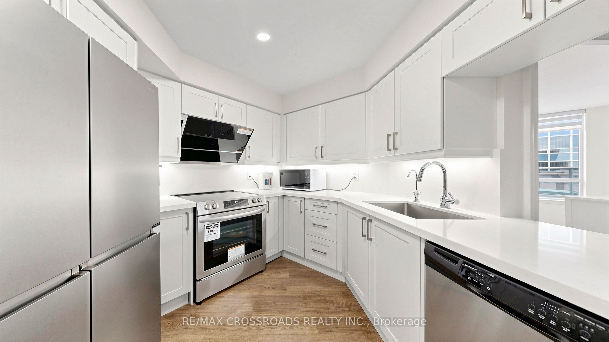 23 Cox Boulevard 656 Property Photo 10