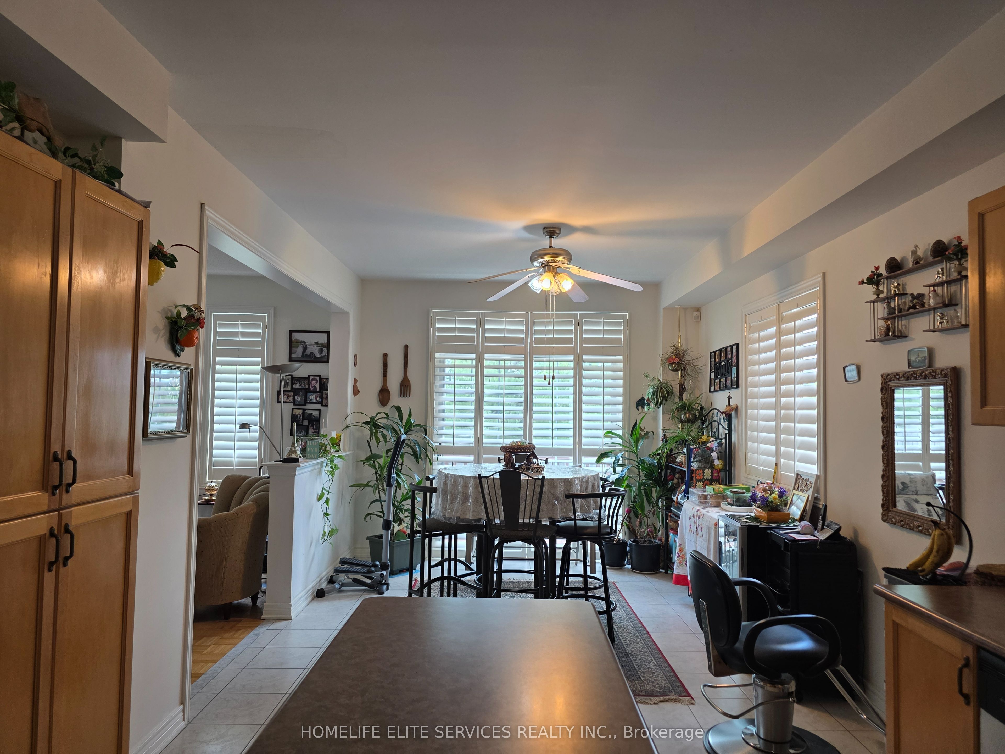 65 Staynor Crescent Property Photo 2