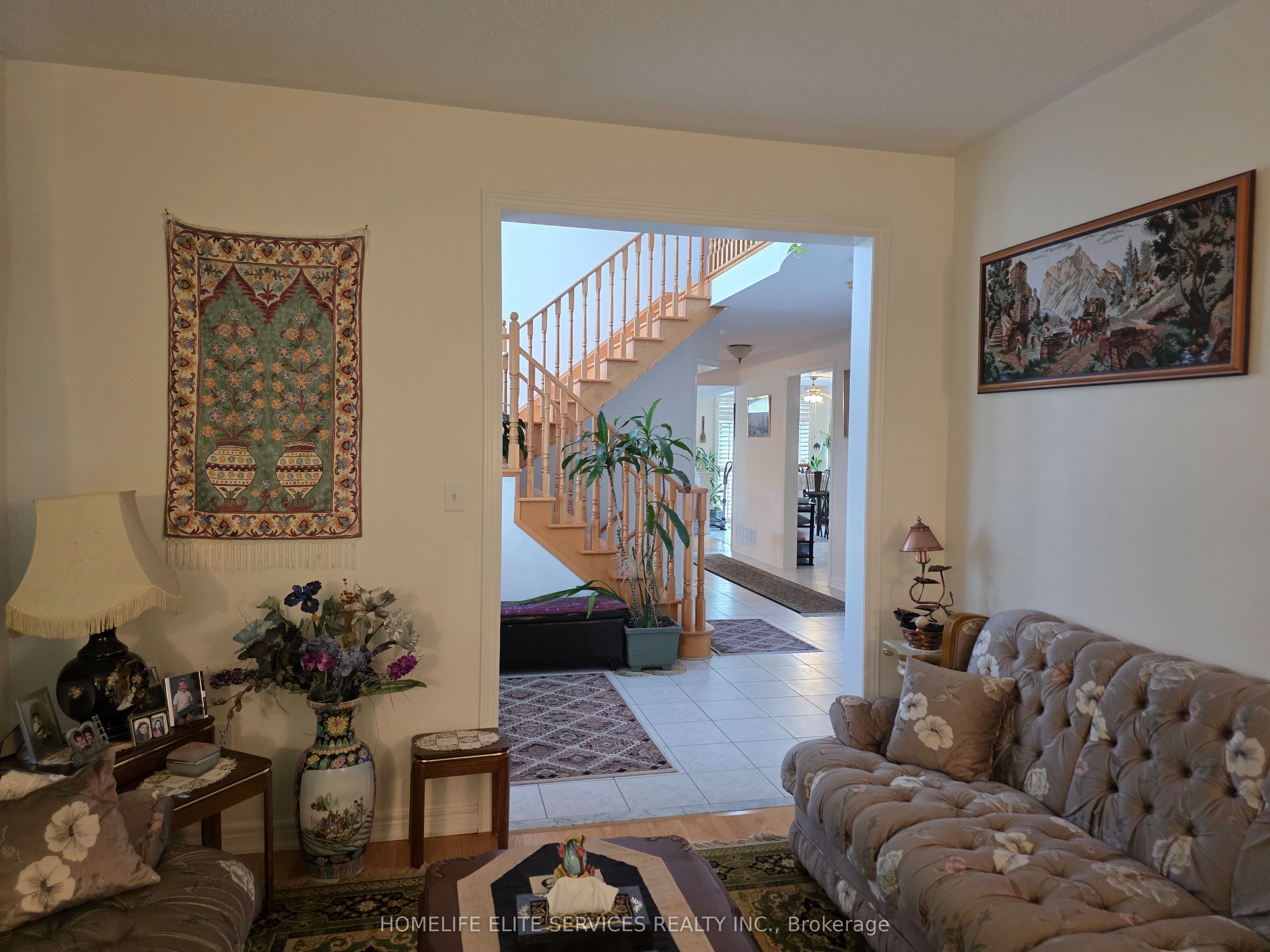 65 Staynor Crescent Property Photo 3