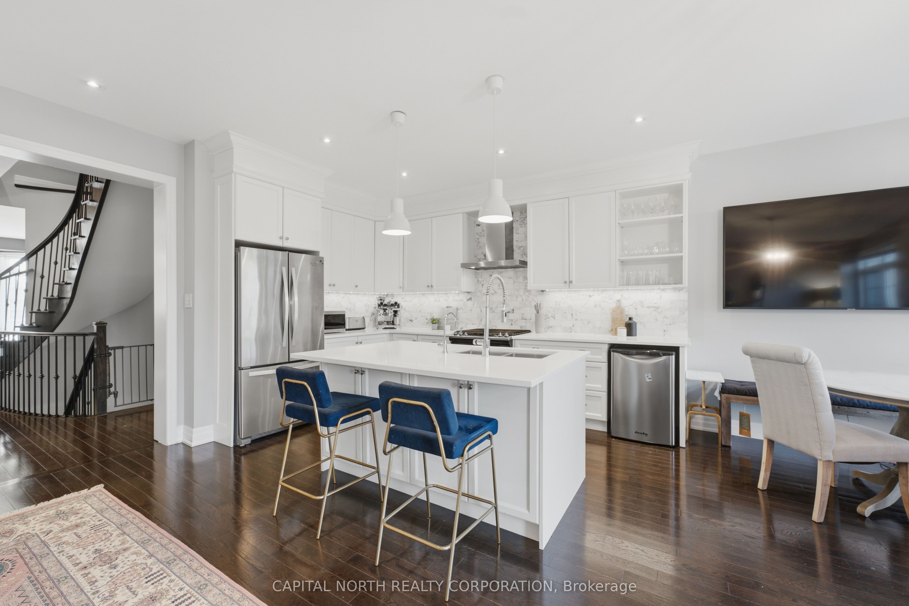18 Alex Campbell Crescent Property Photo 6
