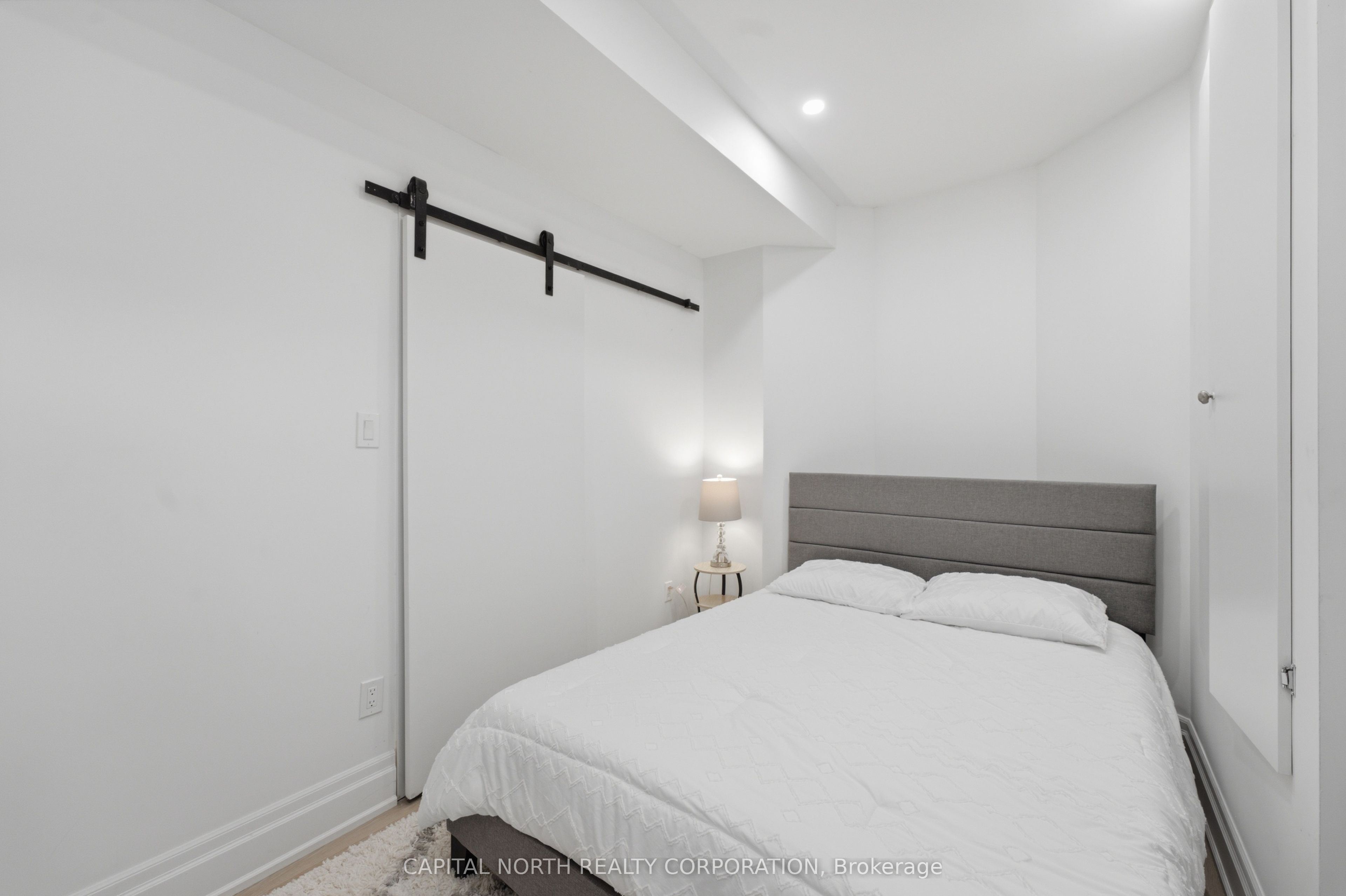 18 Alex Campbell Crescent Property Photo 36