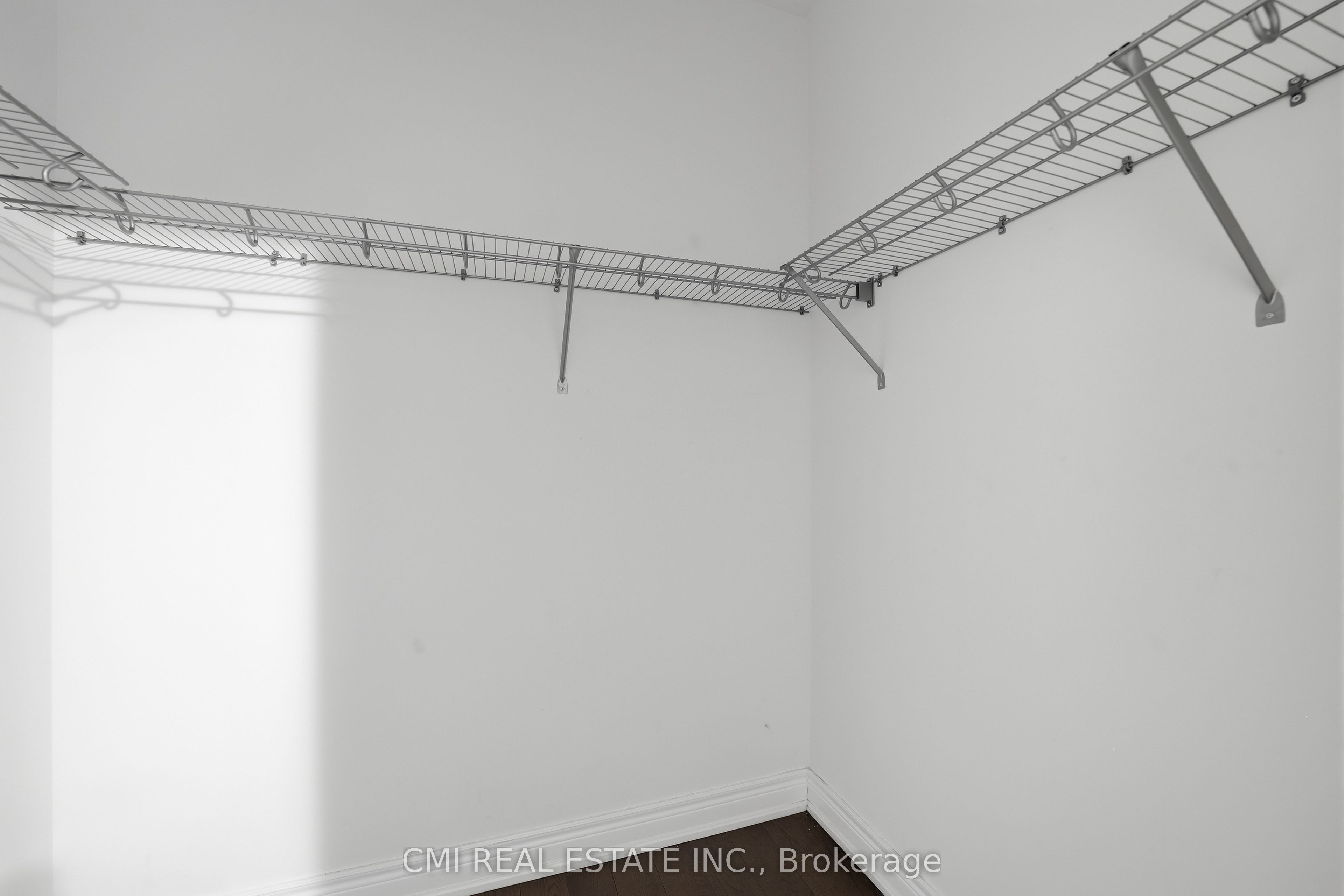 101 Appleyard Avenue Property Photo 43