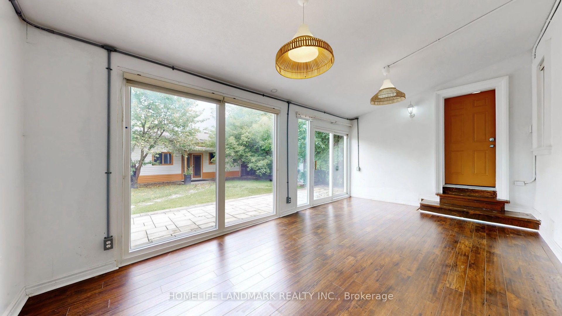 98 Glen Cameron Road Property Photo 14
