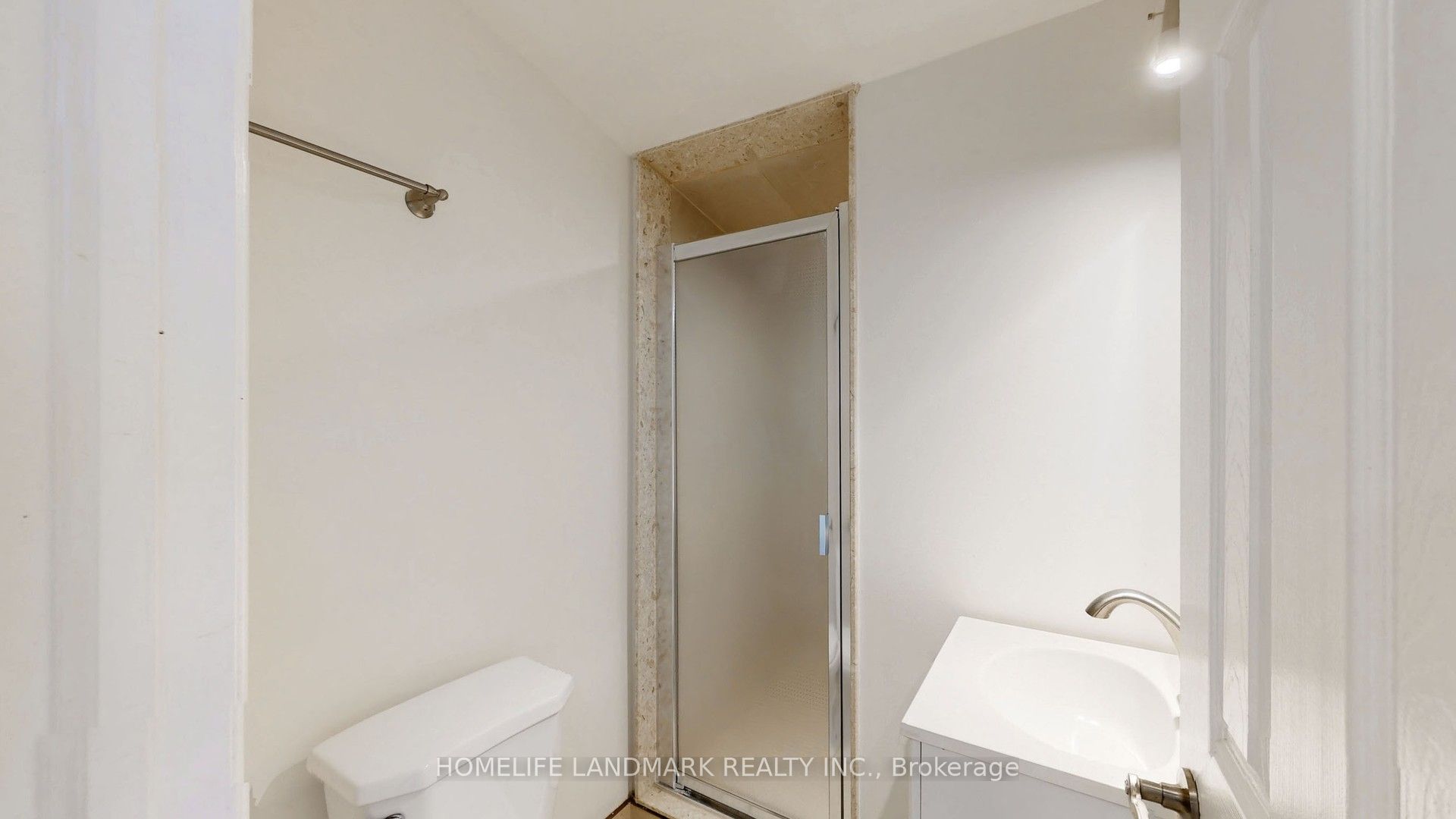 98 Glen Cameron Road Property Photo 16