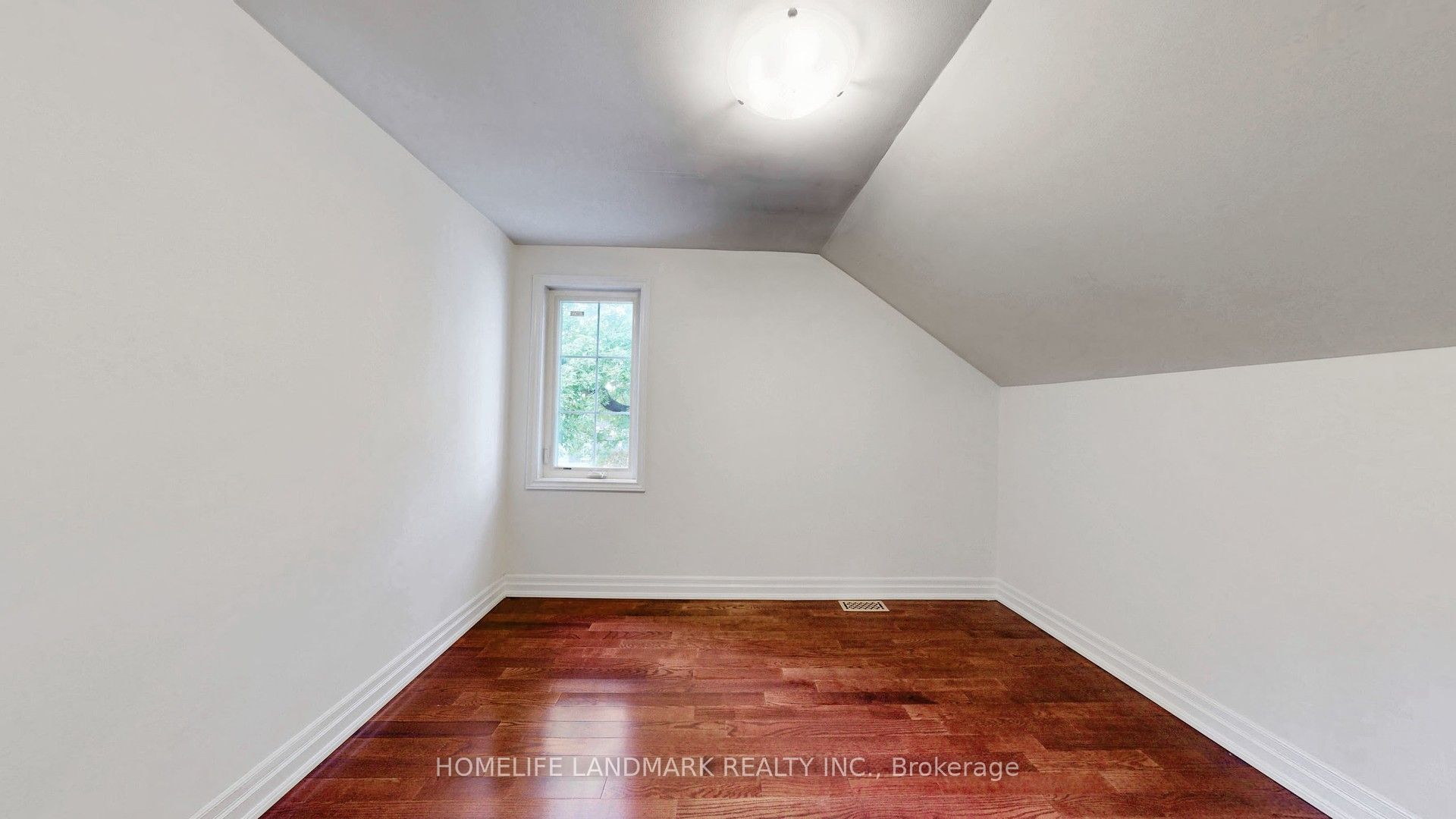 98 Glen Cameron Road Property Photo 22