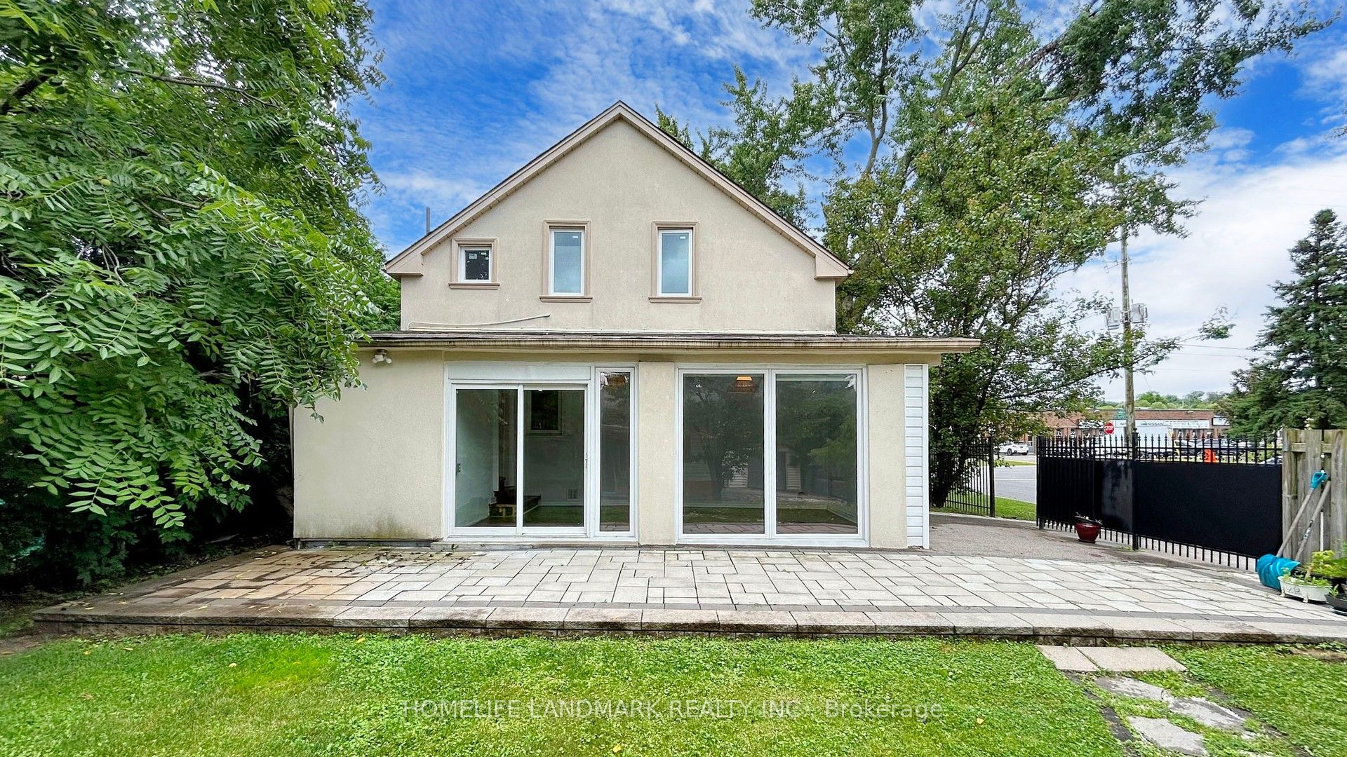 98 Glen Cameron Road Property Photo 34