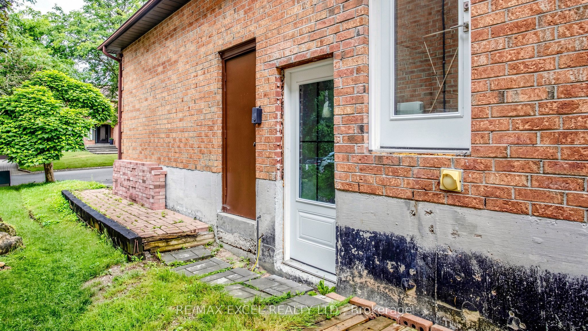 30 Lambert Road Property Photo 45