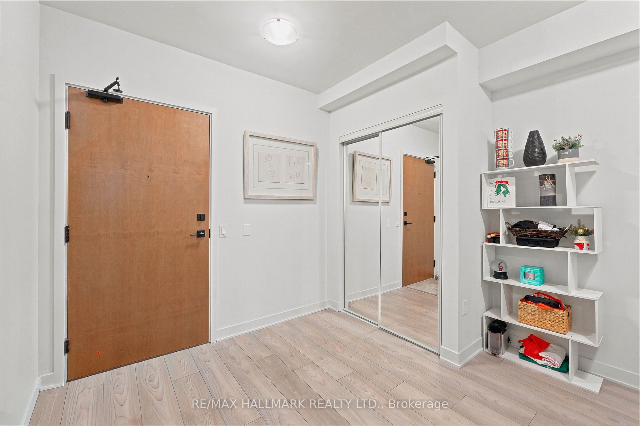 2920 Highway 7 2903 Property Photo 5