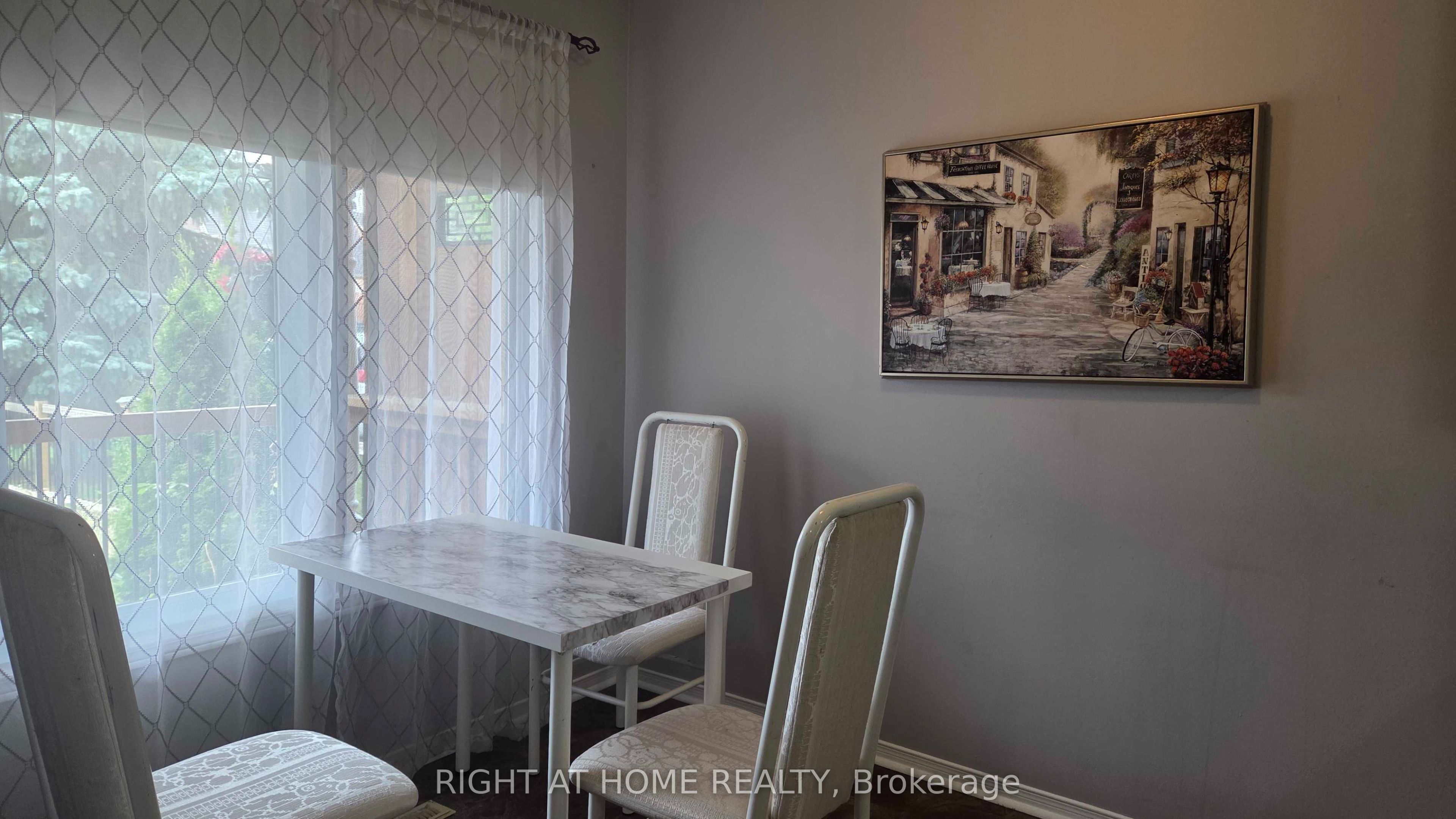 129 Heydon Avenue Property Photo 4