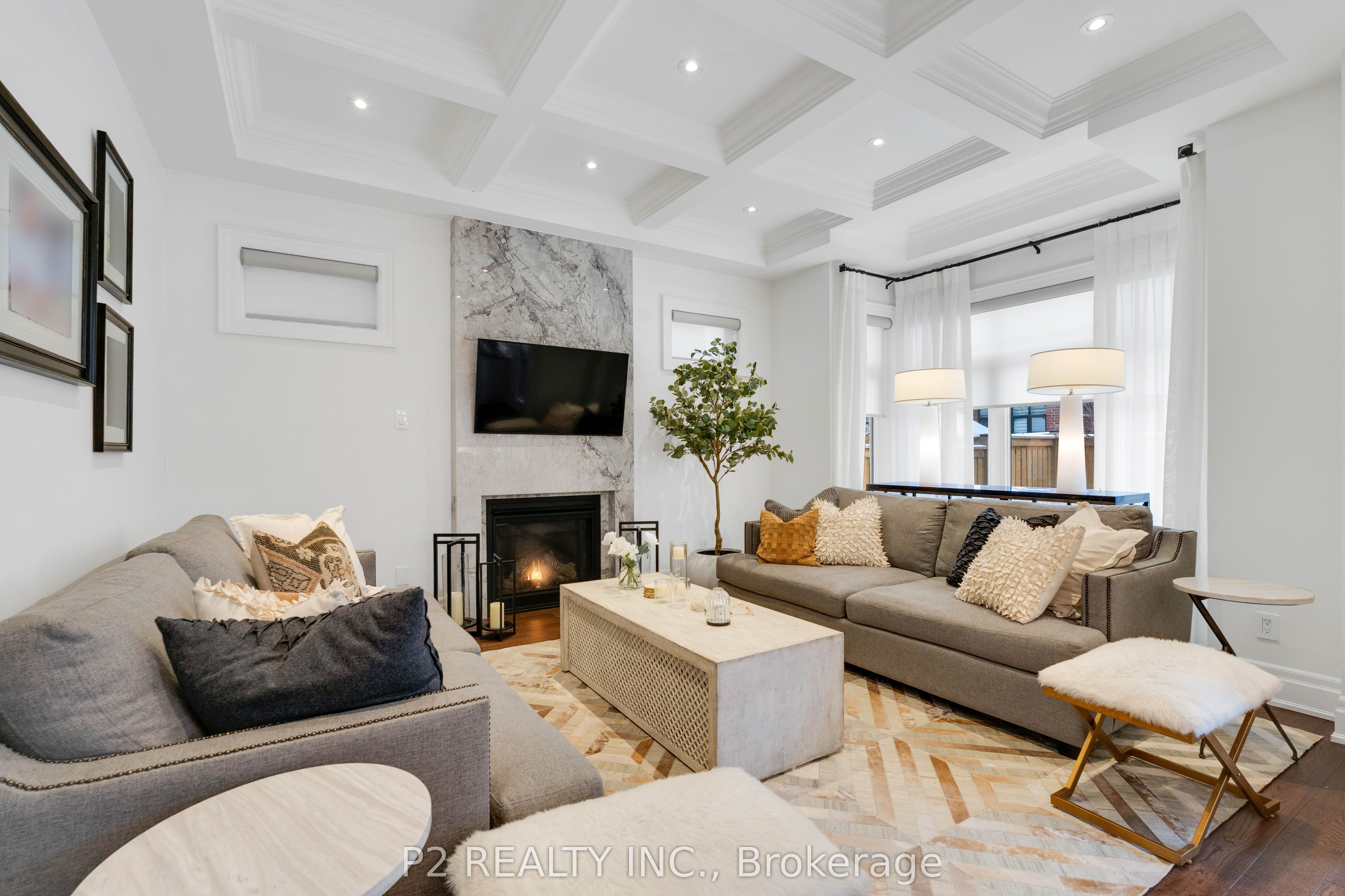 10 King Boulevard Property Photo 8