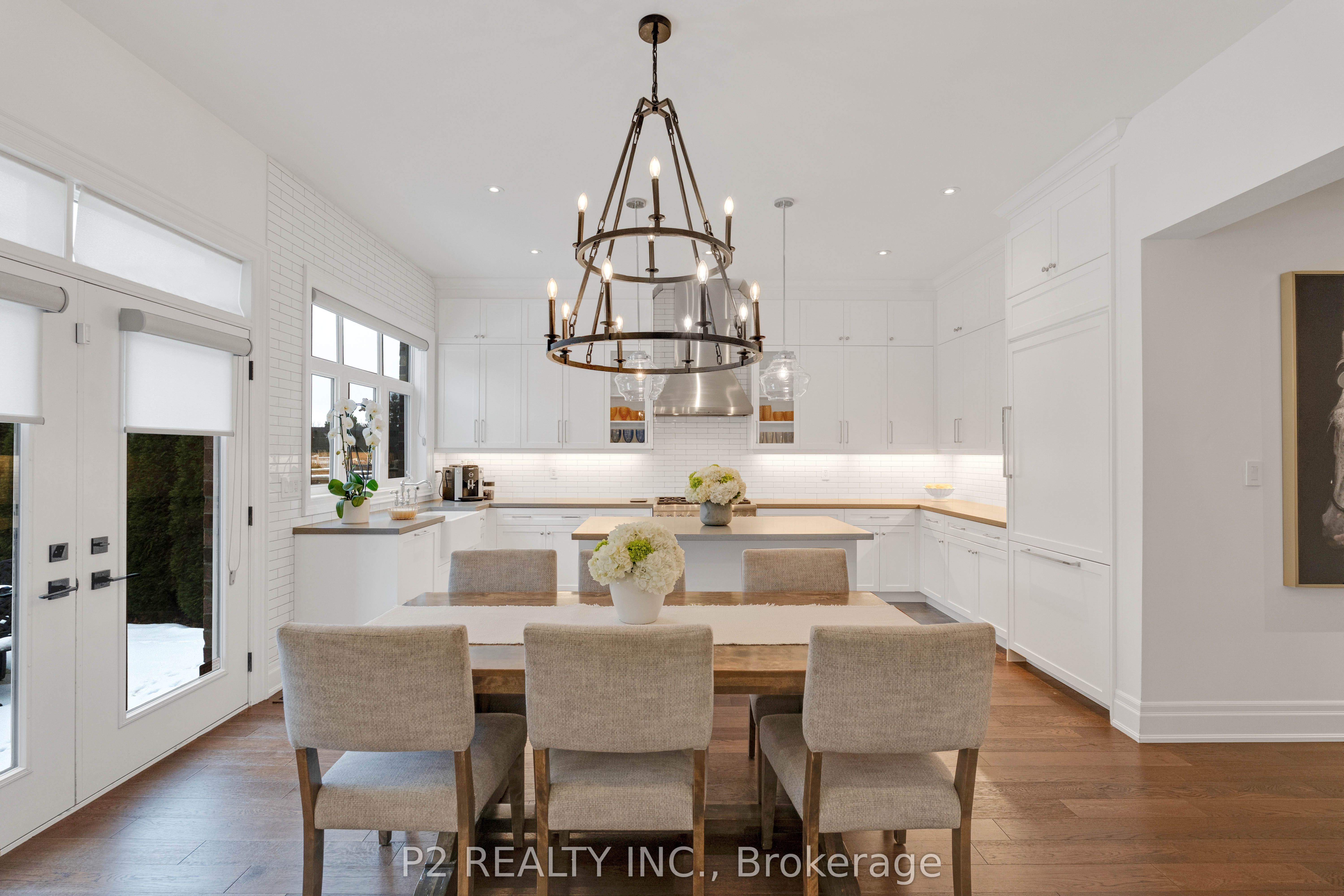 10 King Boulevard Property Photo 11