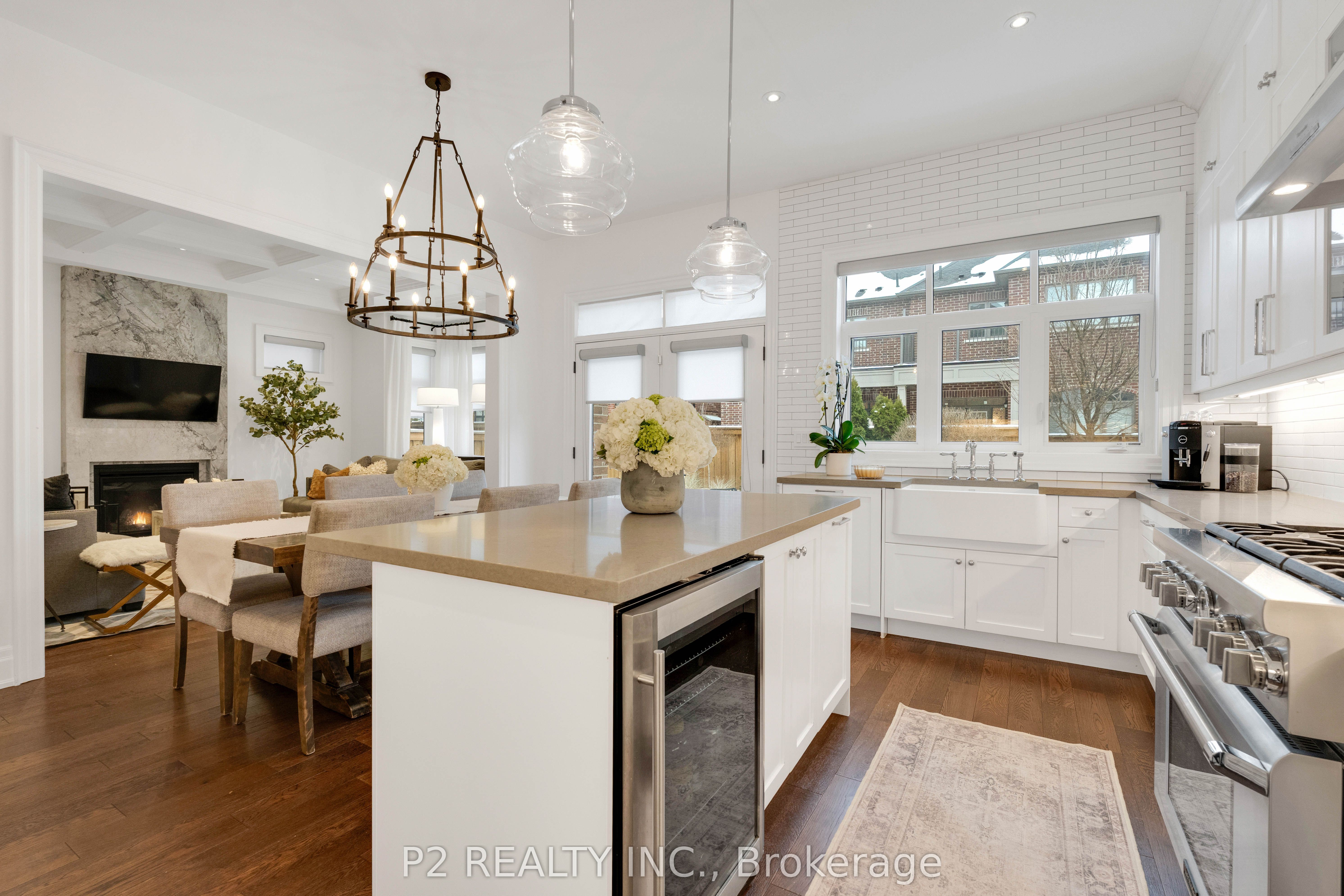 10 King Boulevard Property Photo 14