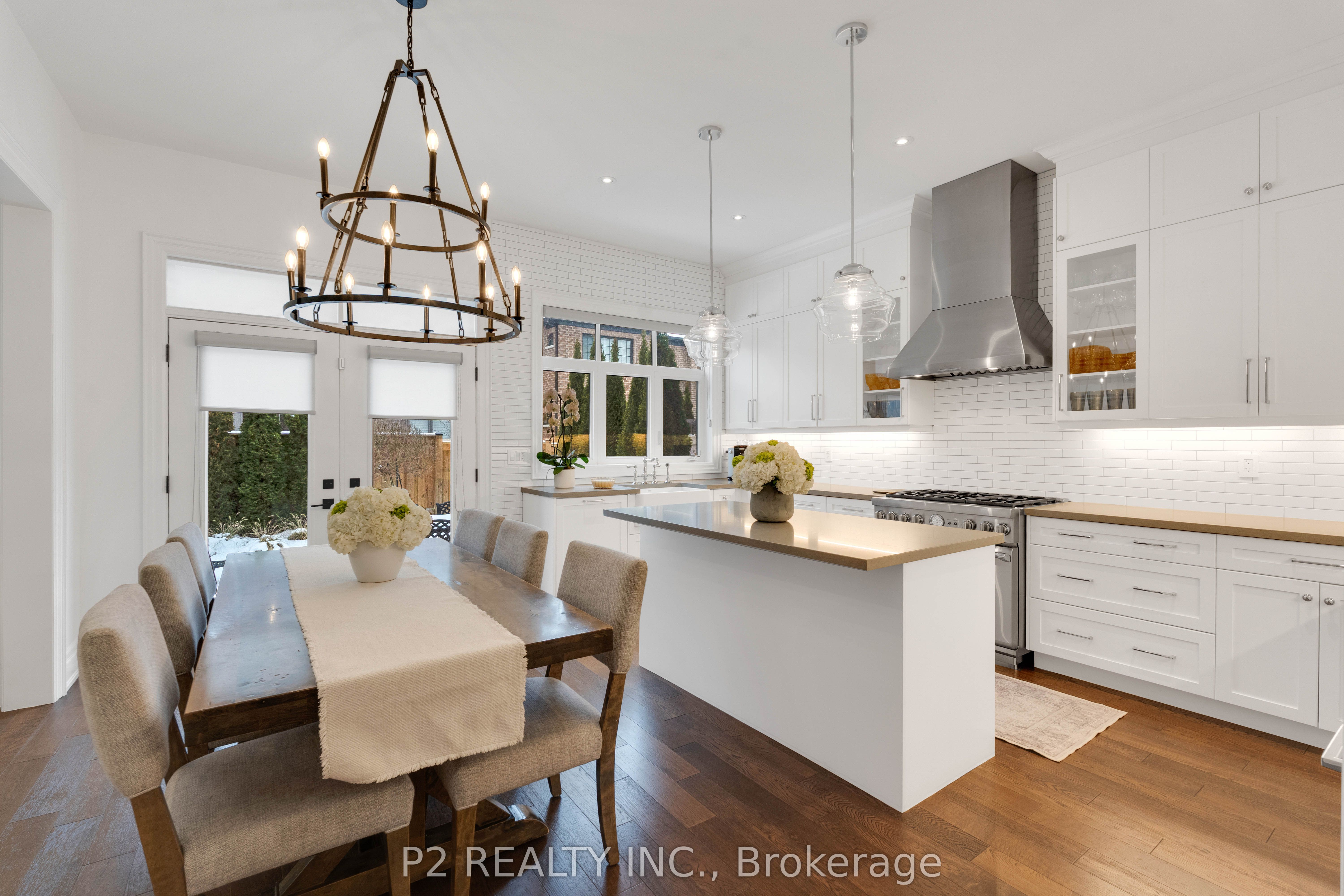 10 King Boulevard Property Photo 16