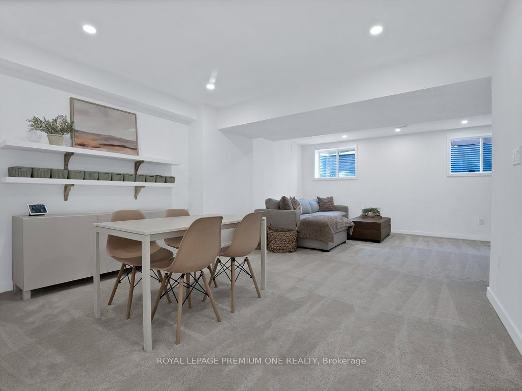 6 Byblos Court Property Photo 24