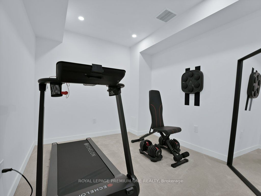 6 Byblos Court Property Photo 26
