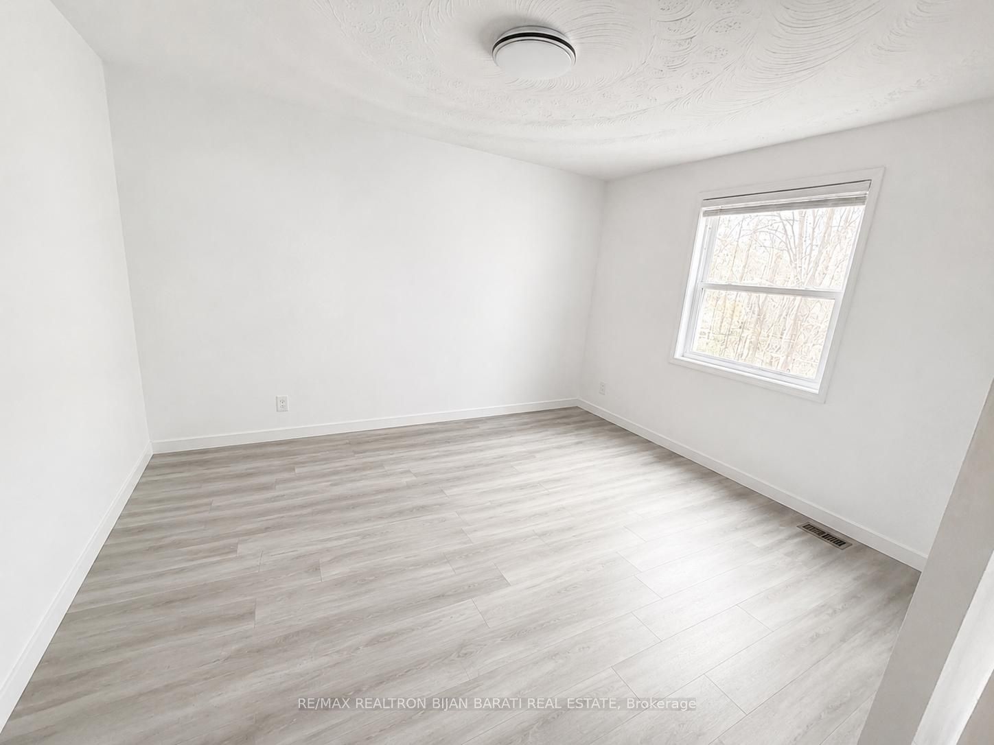 167 Ruggles Avenue Property Photo 2