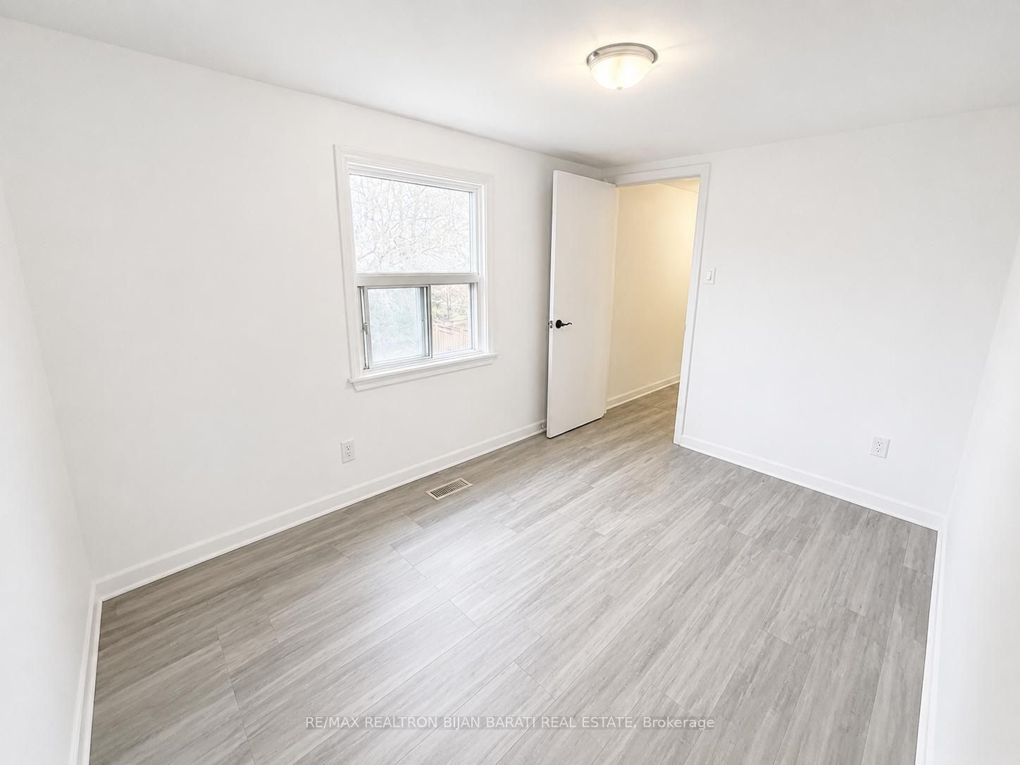 167 Ruggles Avenue Property Photo 11