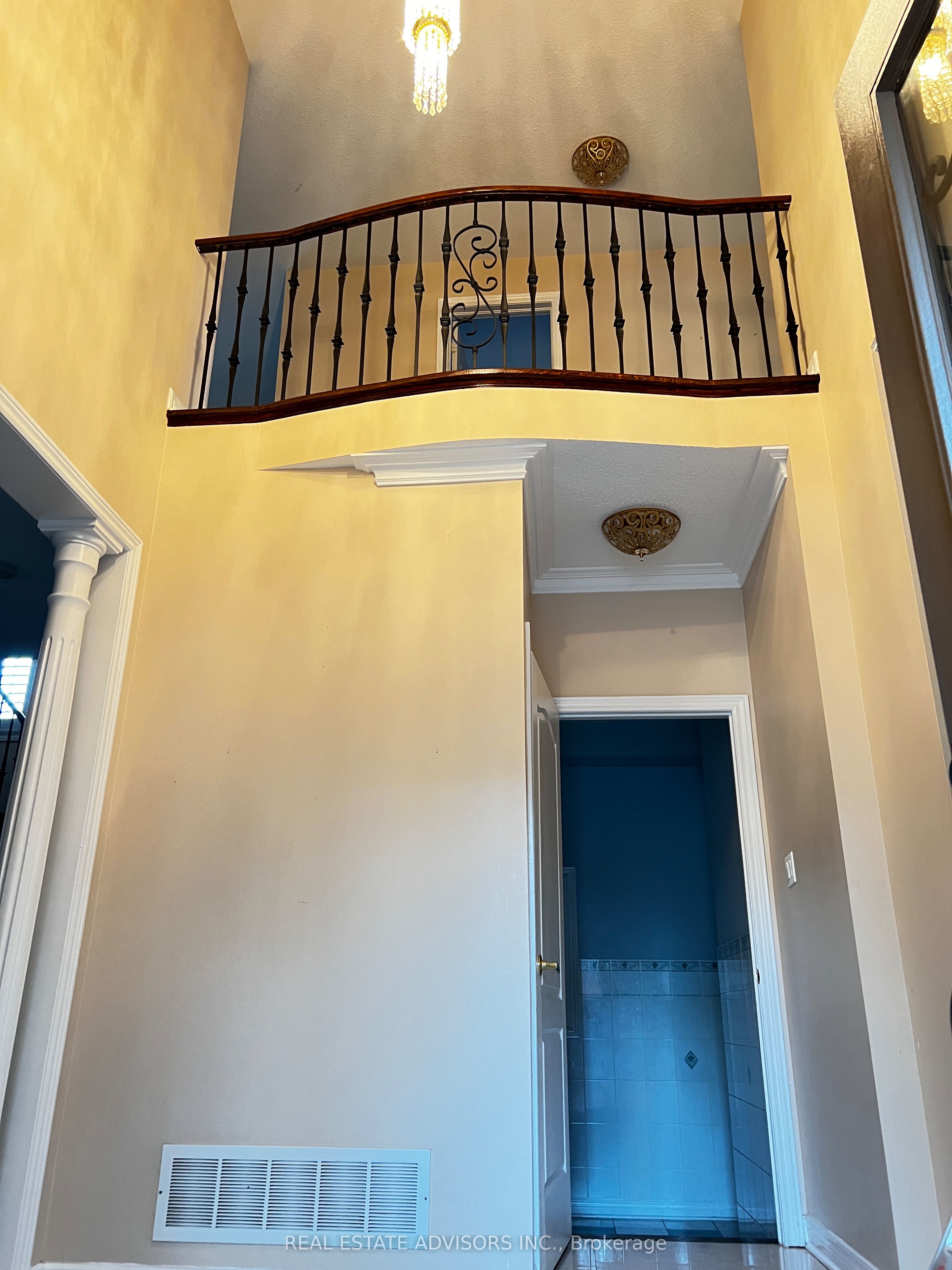 2 Adam Ernst Court Property Photo 11