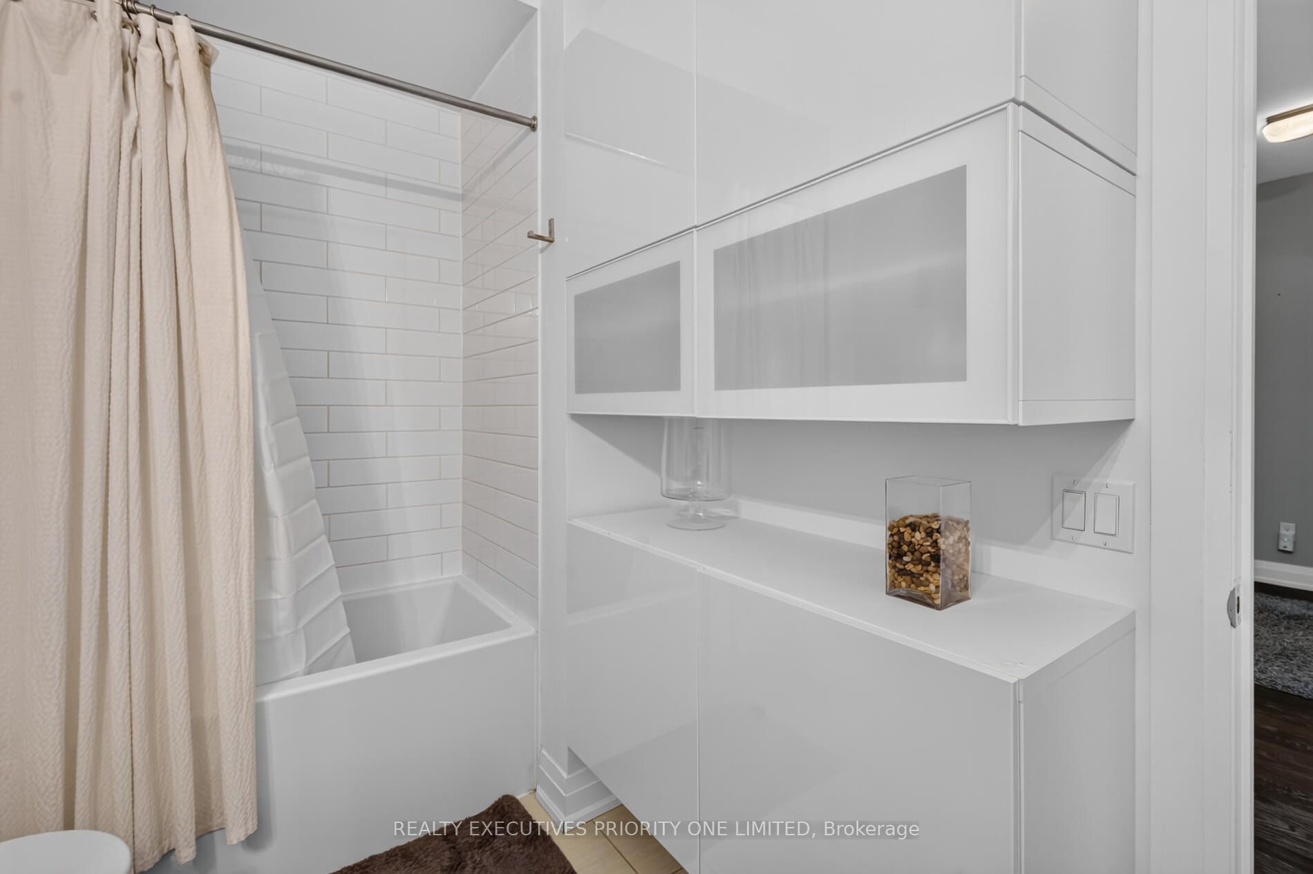8161 Kipling Avenue 59 Property Photo 27