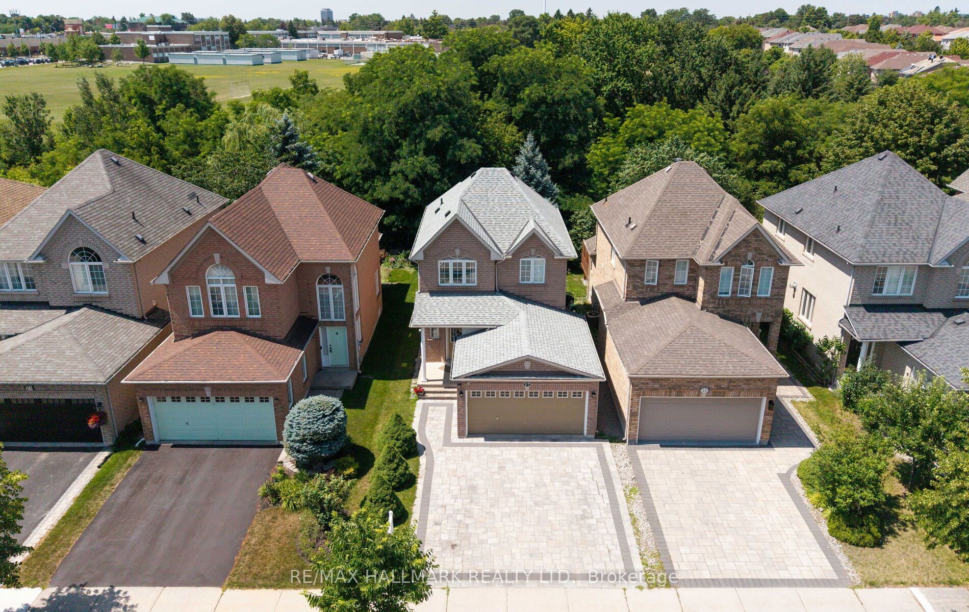 17 Rushingbrook Drive Property Photo 1