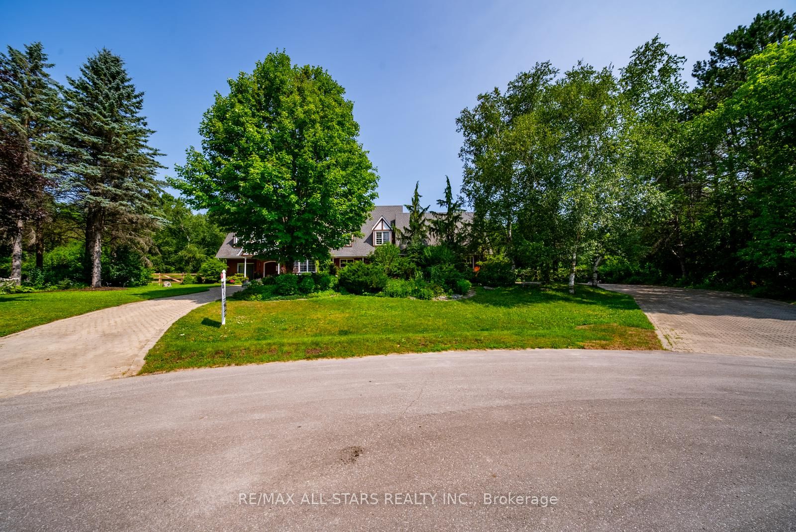 23 Forfardale Road Property Photo 7