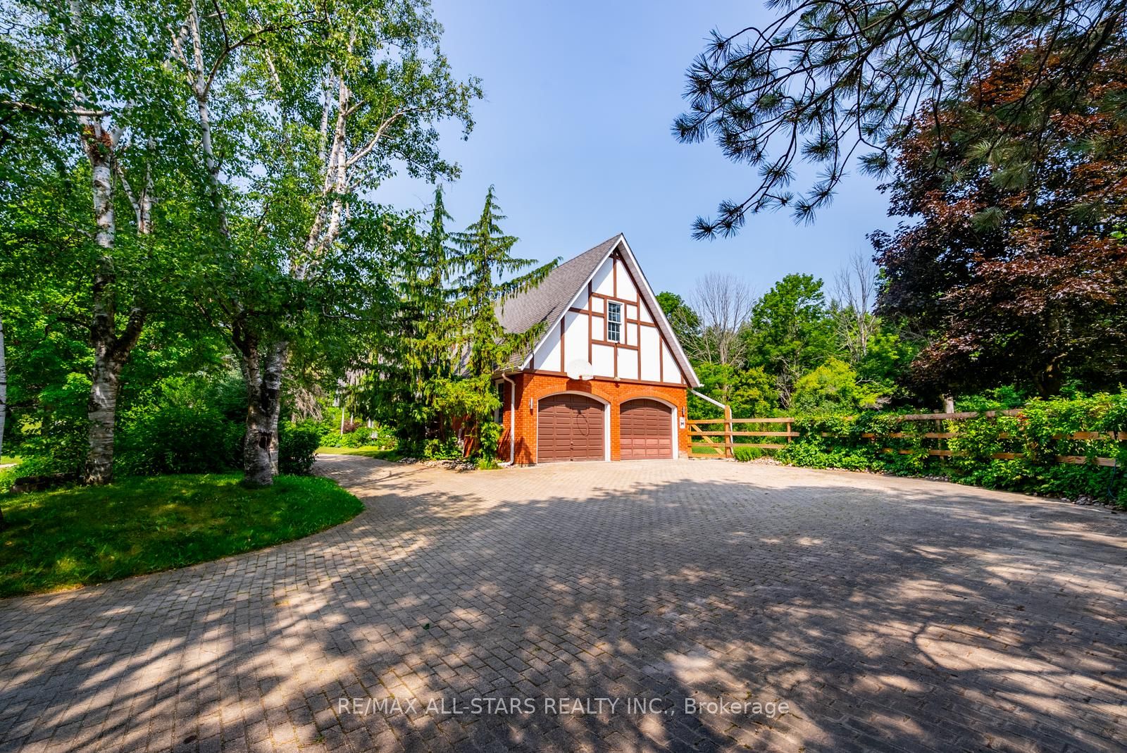 23 Forfardale Road Property Photo 9
