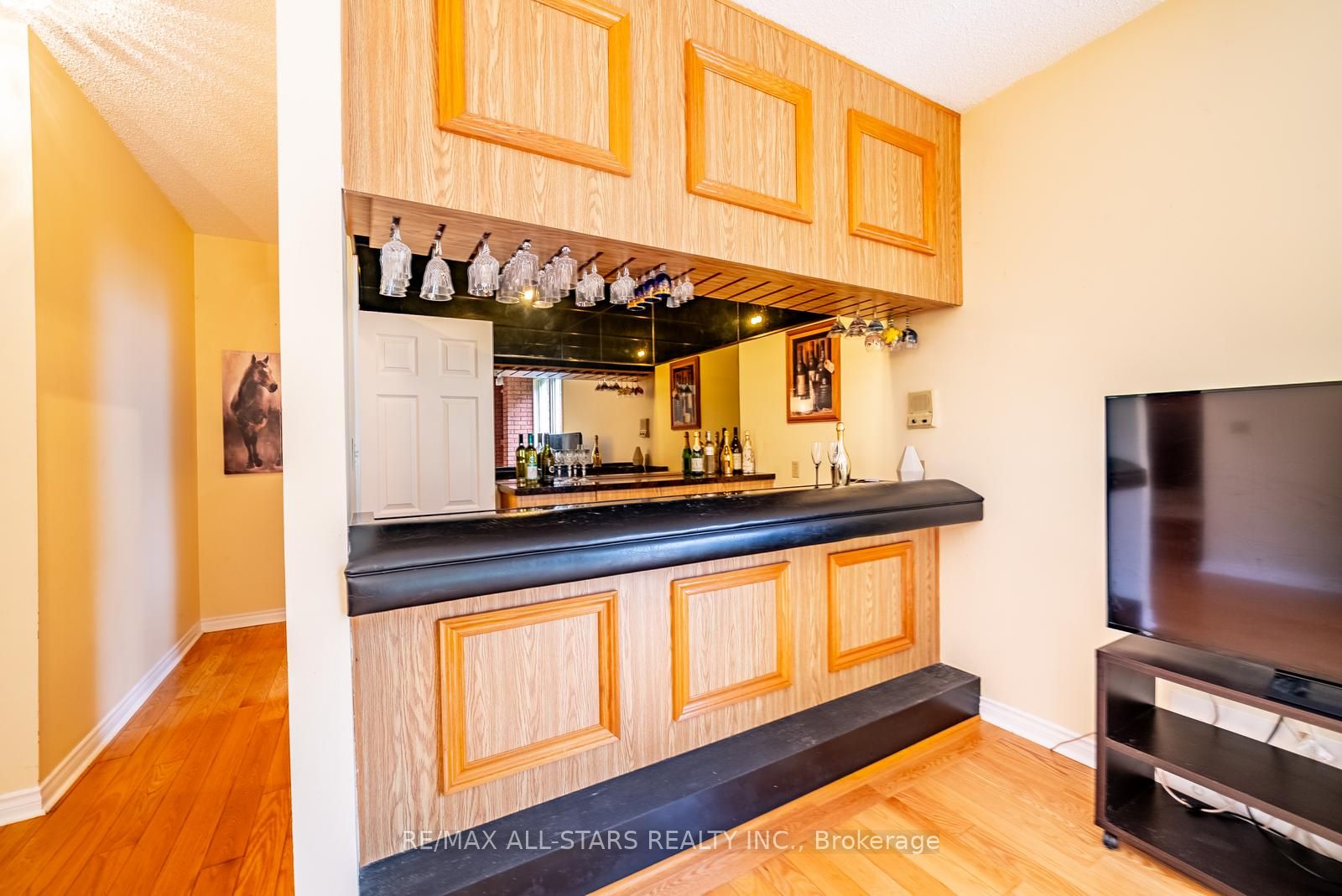 23 Forfardale Road Property Photo 16