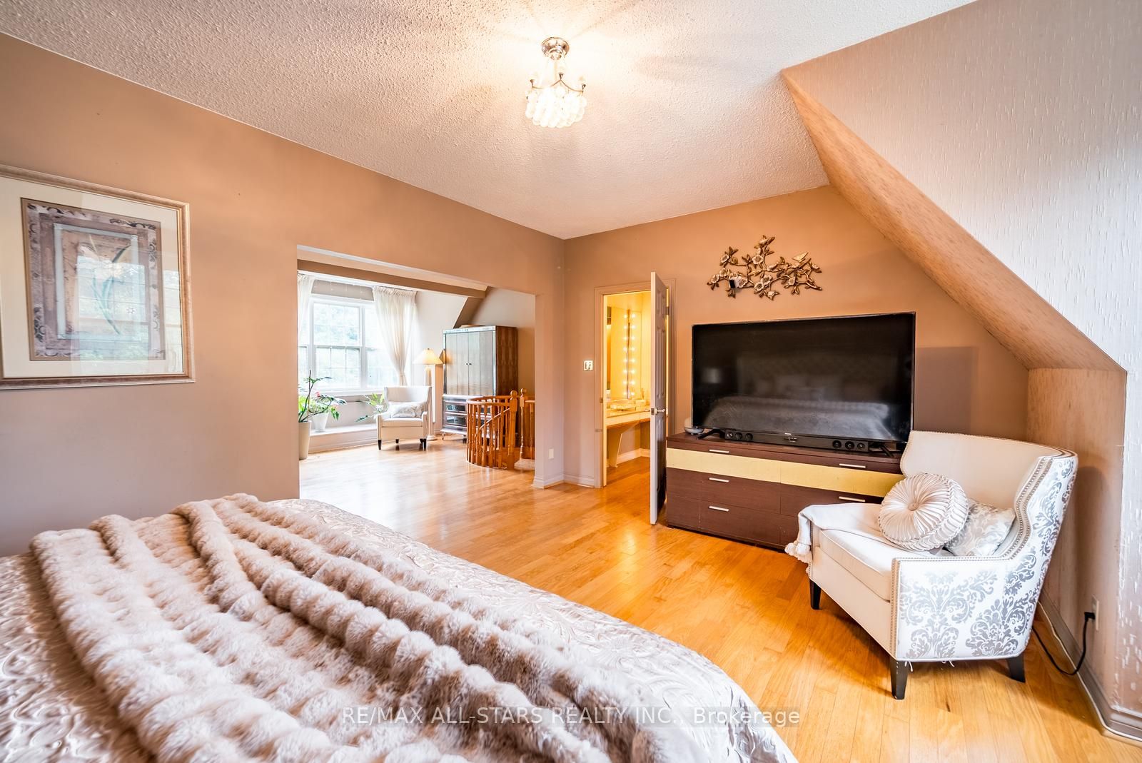 23 Forfardale Road Property Photo 31