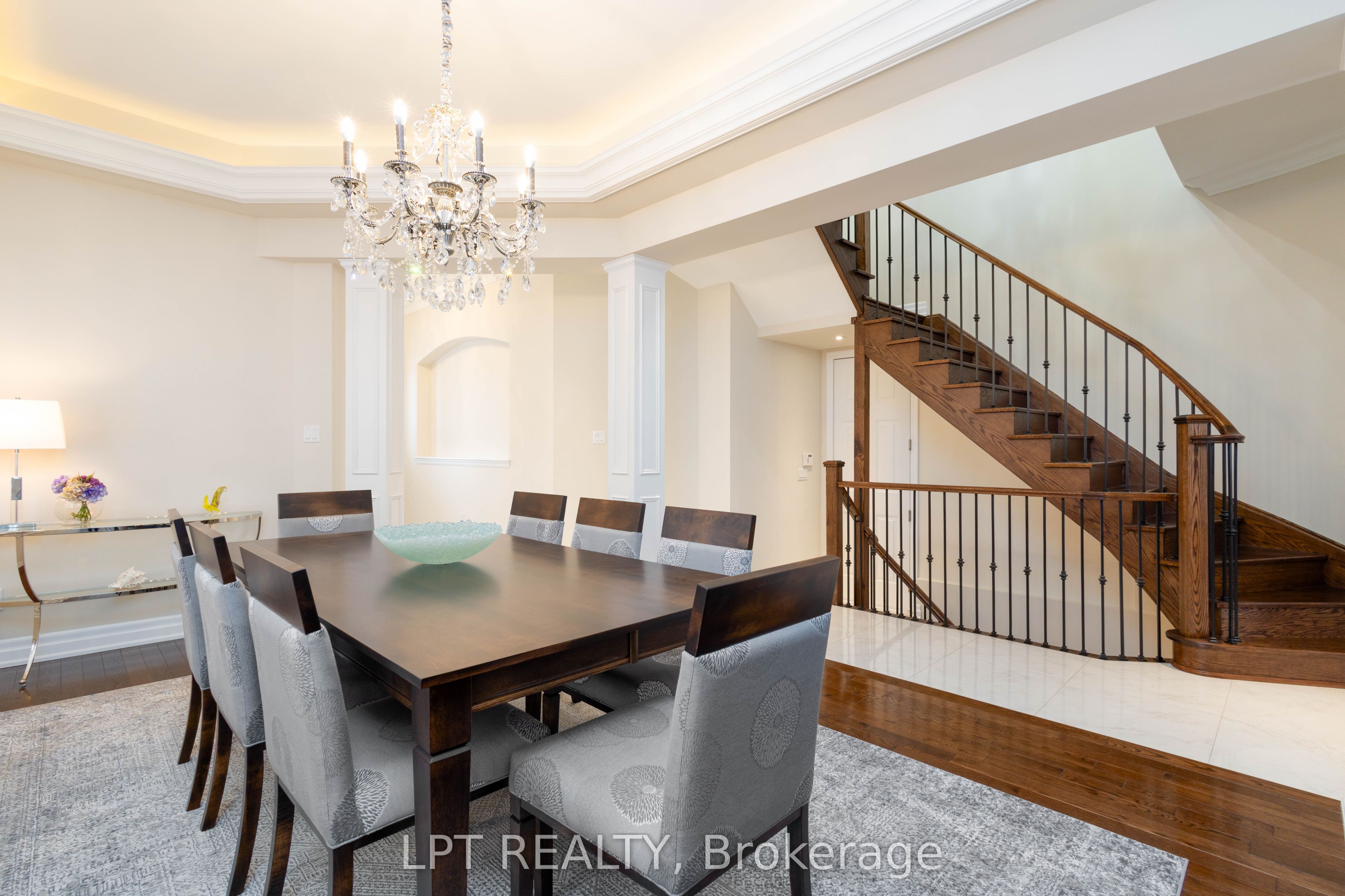 113 Burns Boulevard Property Photo 7